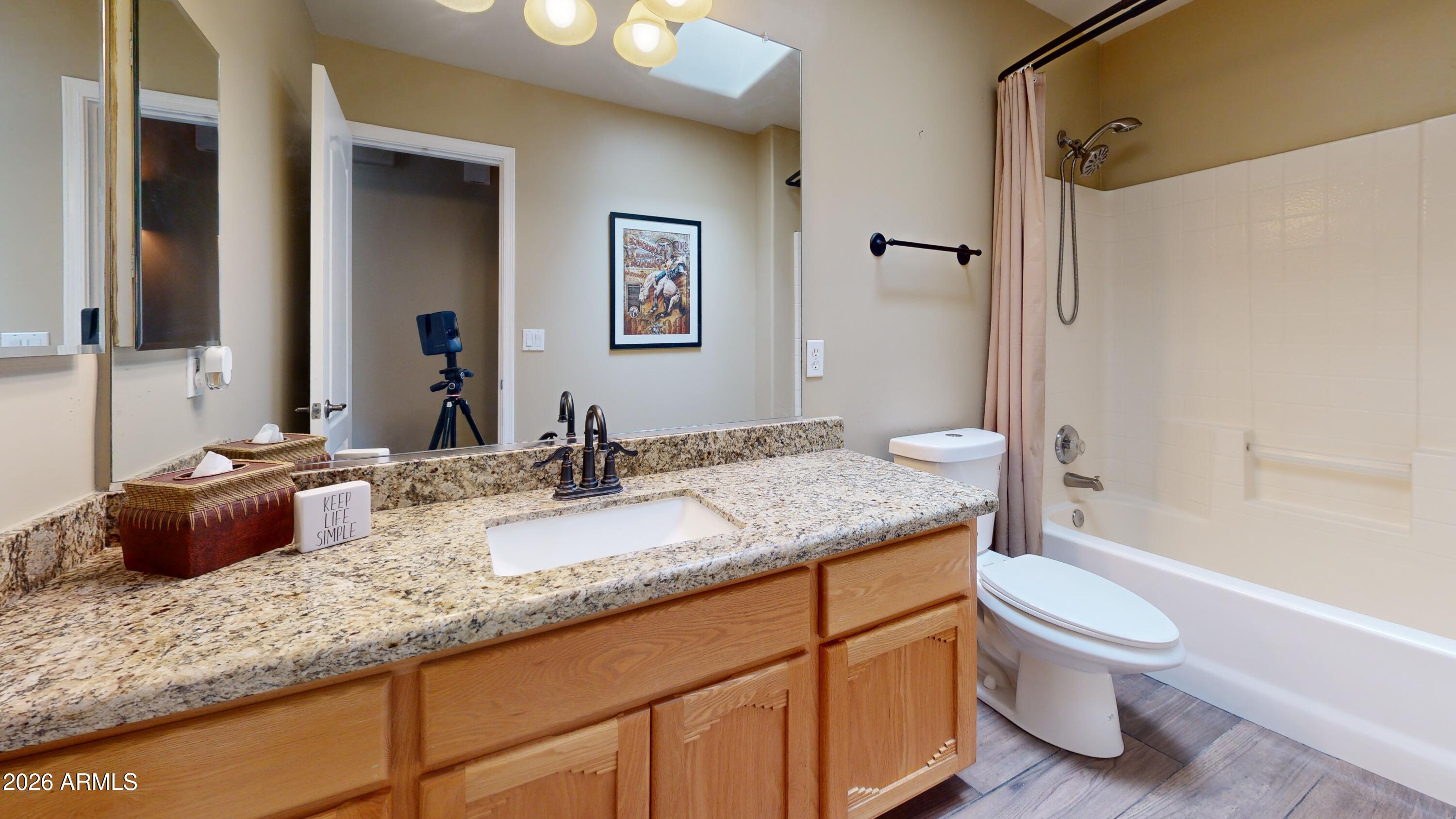 463 N MOUNTAIN VIEW Road