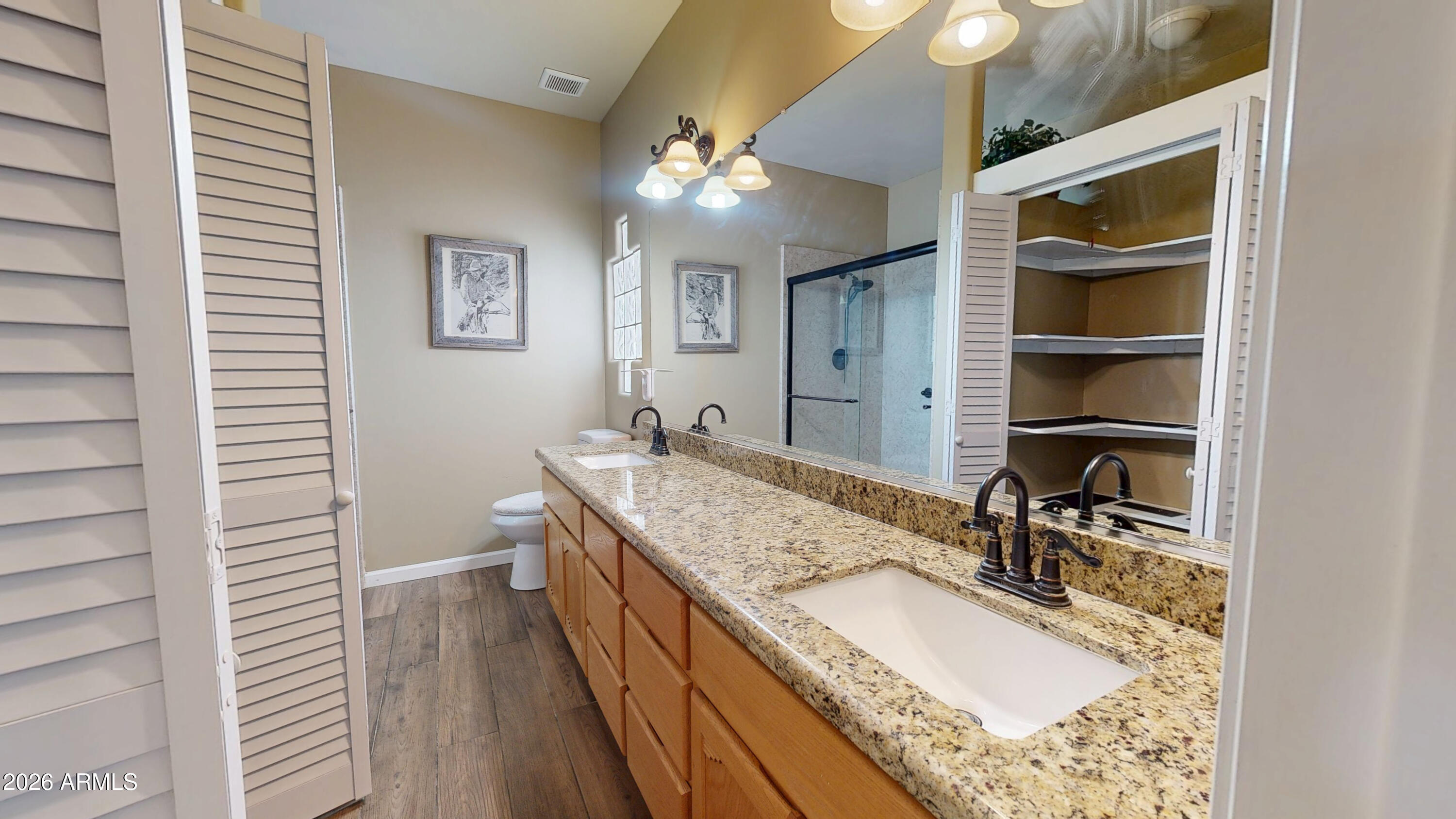 463 N MOUNTAIN VIEW Road