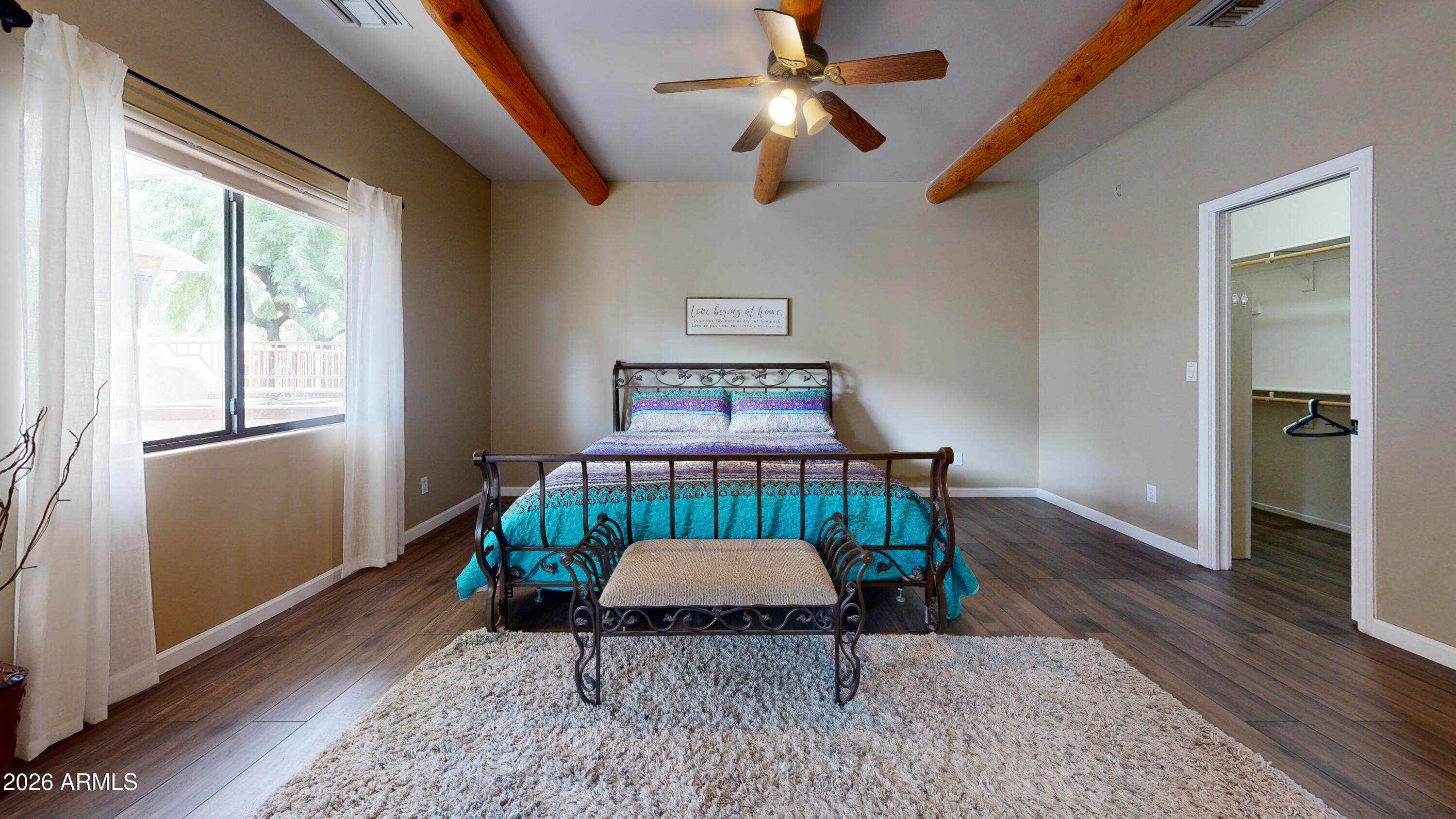 463 N MOUNTAIN VIEW Road