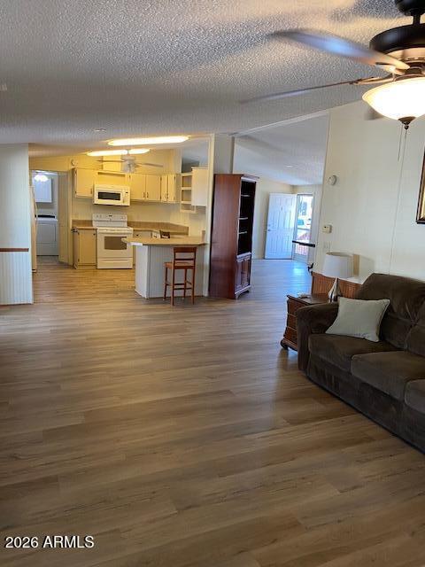 301 S Signal Butte Road 1124