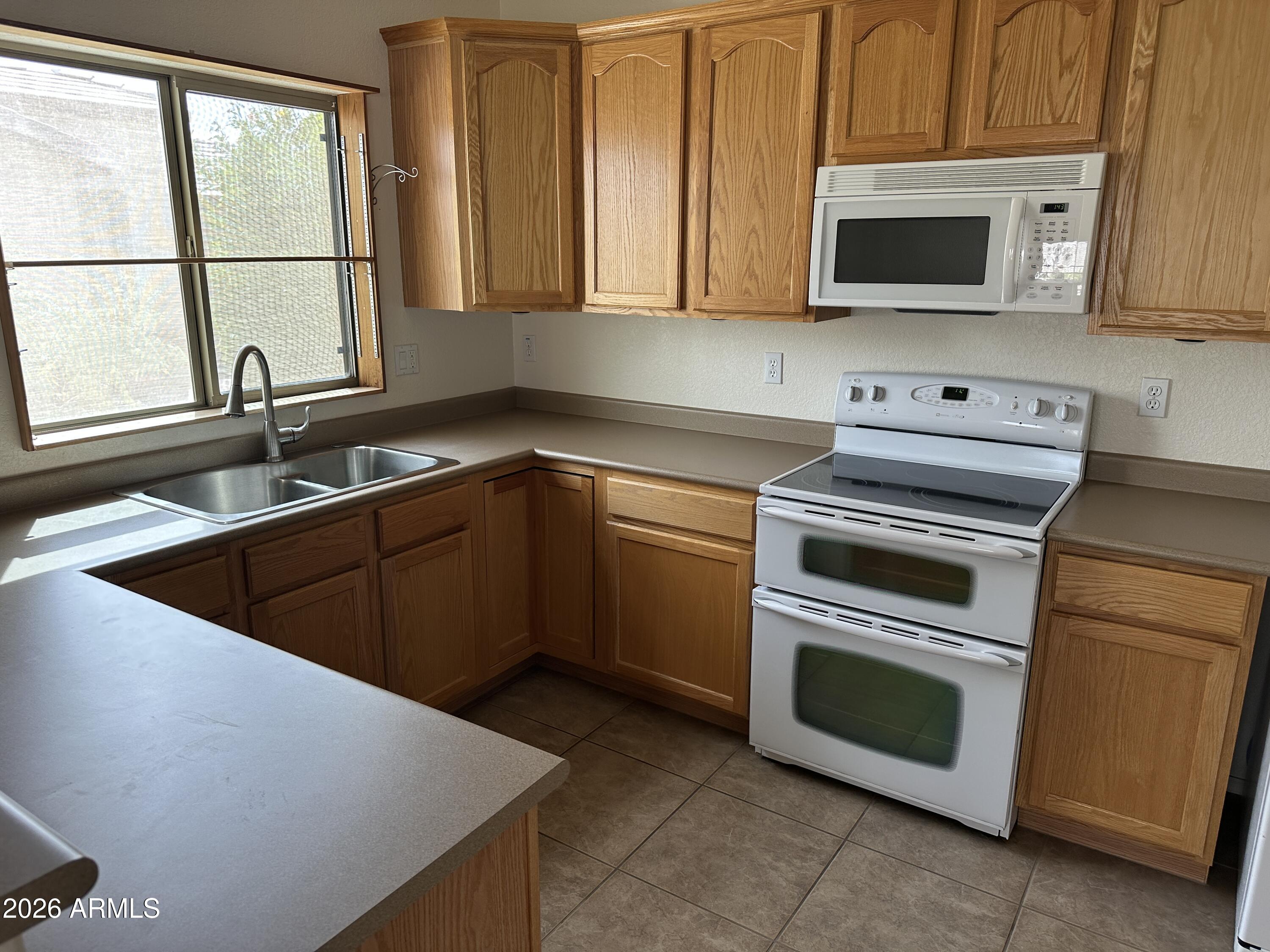 2101 S MERIDIAN Road 172