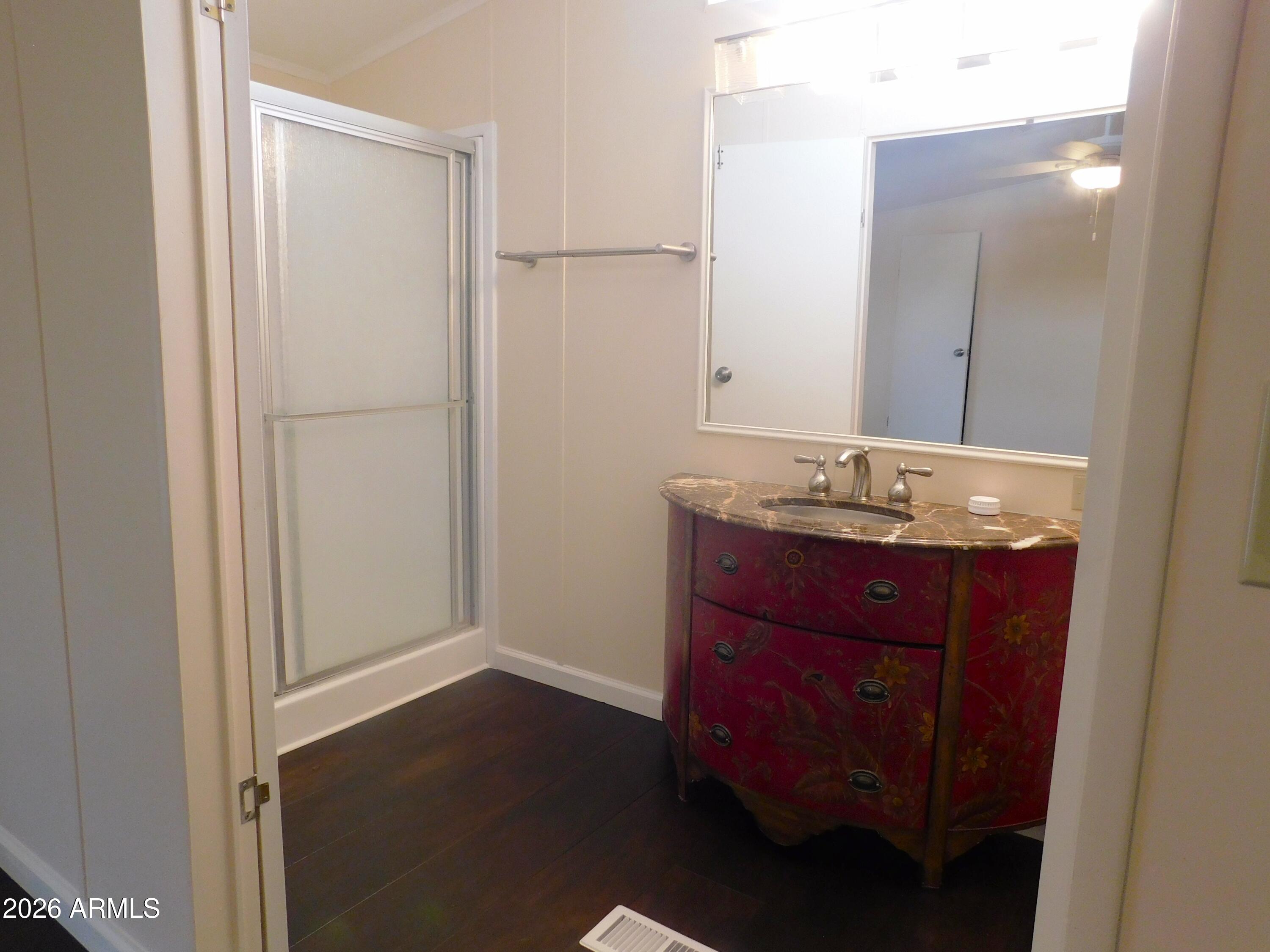 980 E Broadway Avenue 13