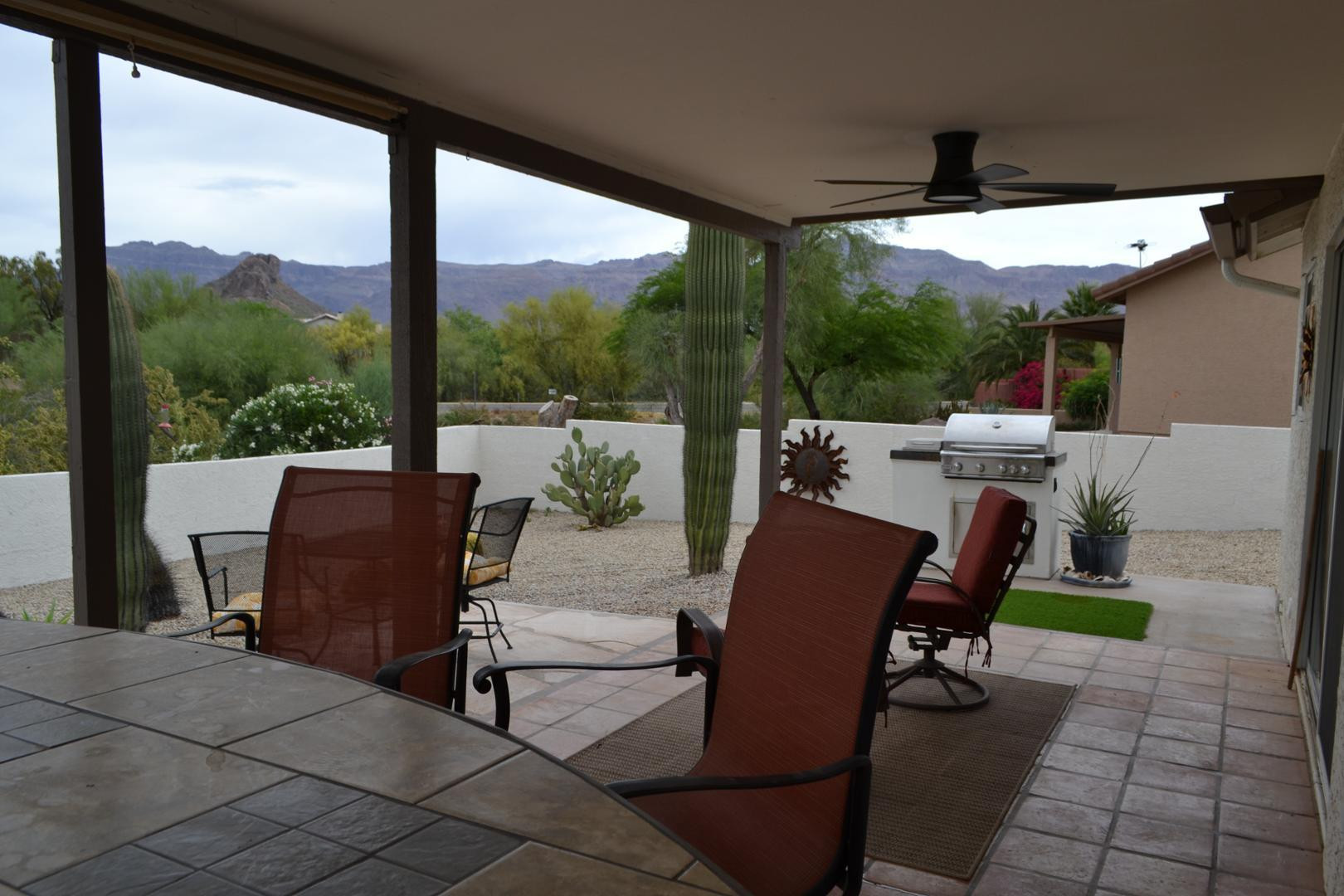 9546 E Anasazi Place