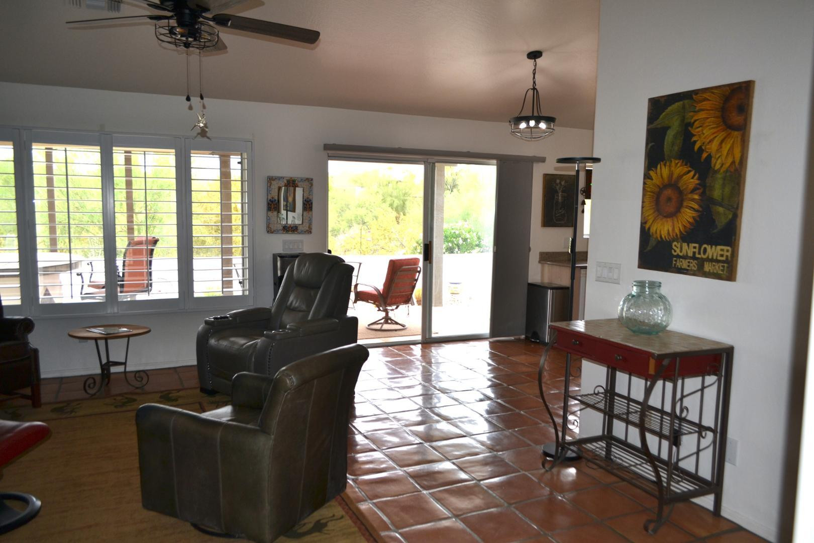 9546 E Anasazi Place