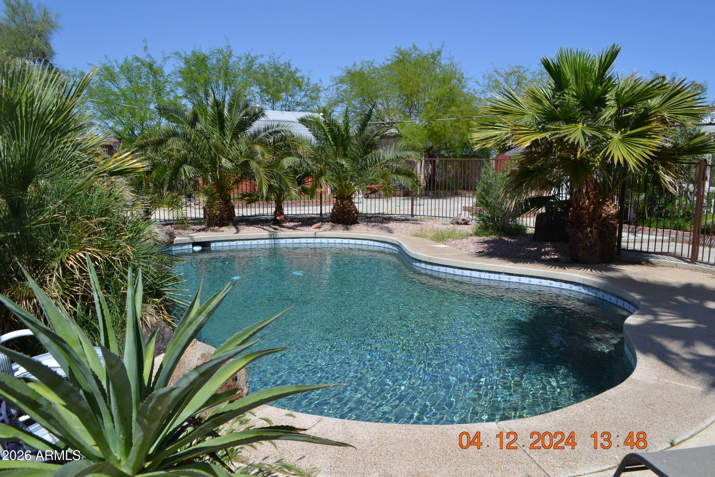 658 S PALO VERDE Drive