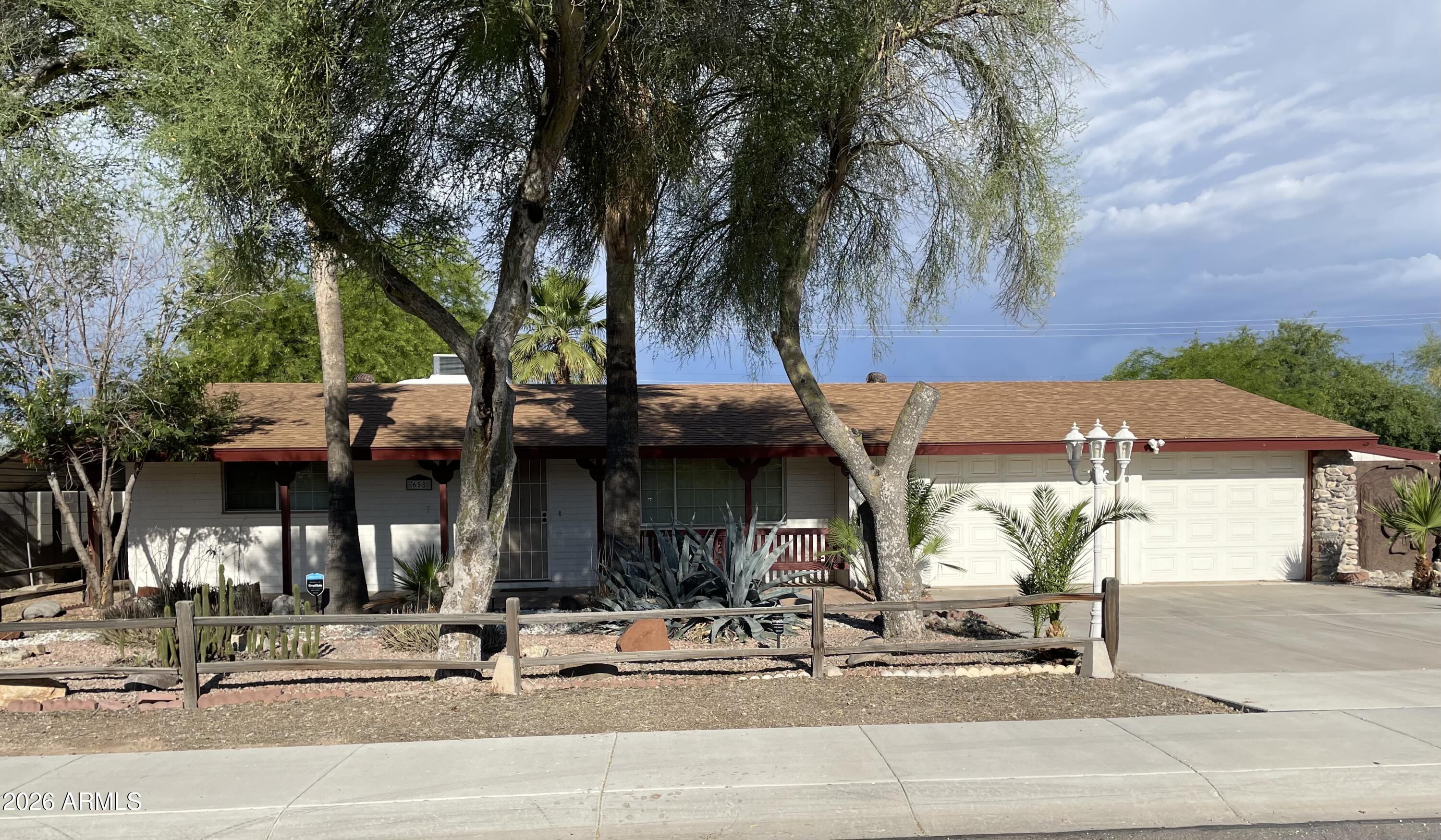 658 S PALO VERDE Drive
