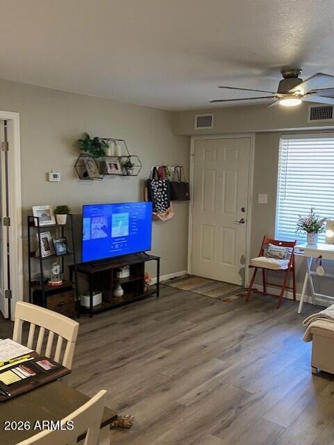 1440 N IDAHO Road 2101
