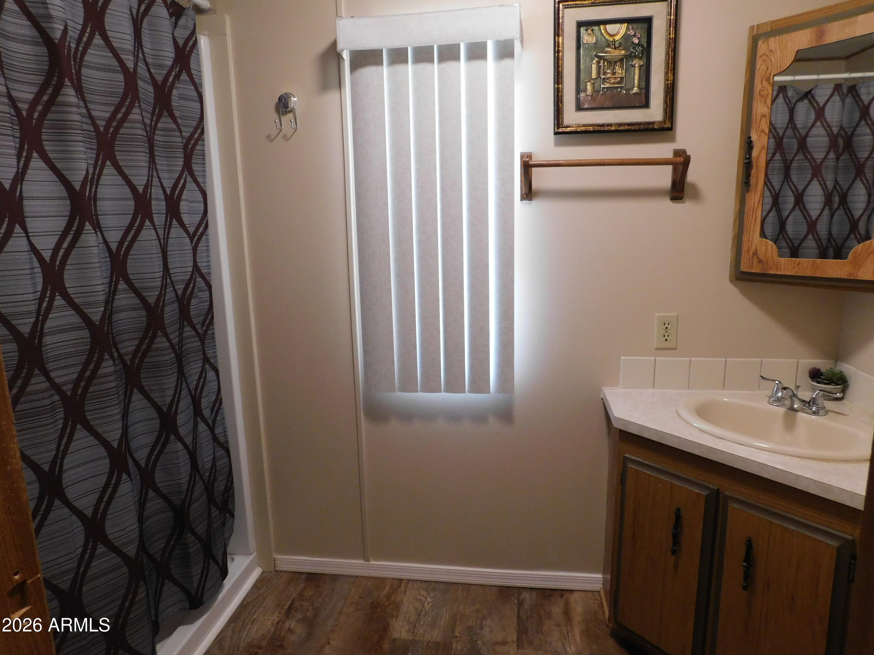 53 N Mountain Road 20