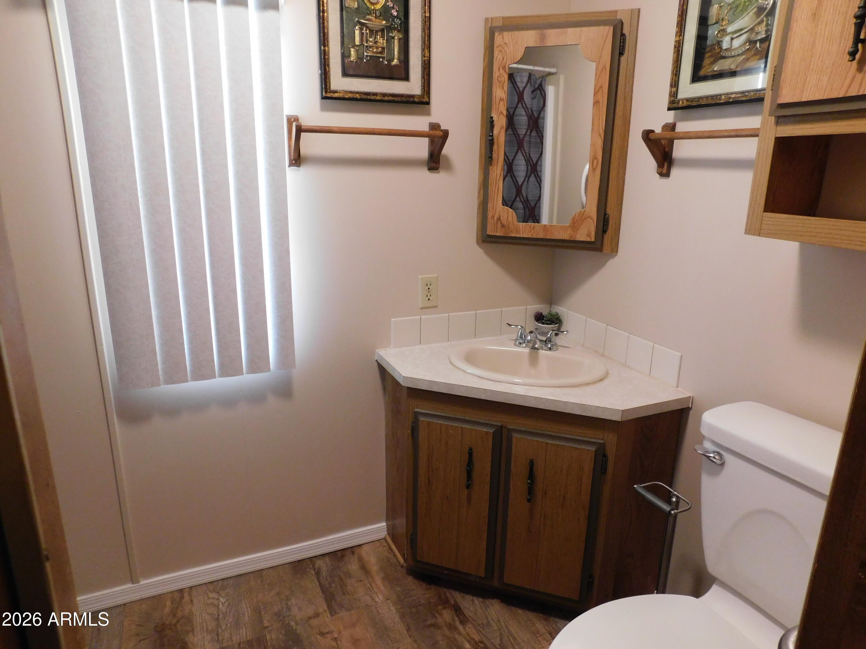 53 N Mountain Road 20