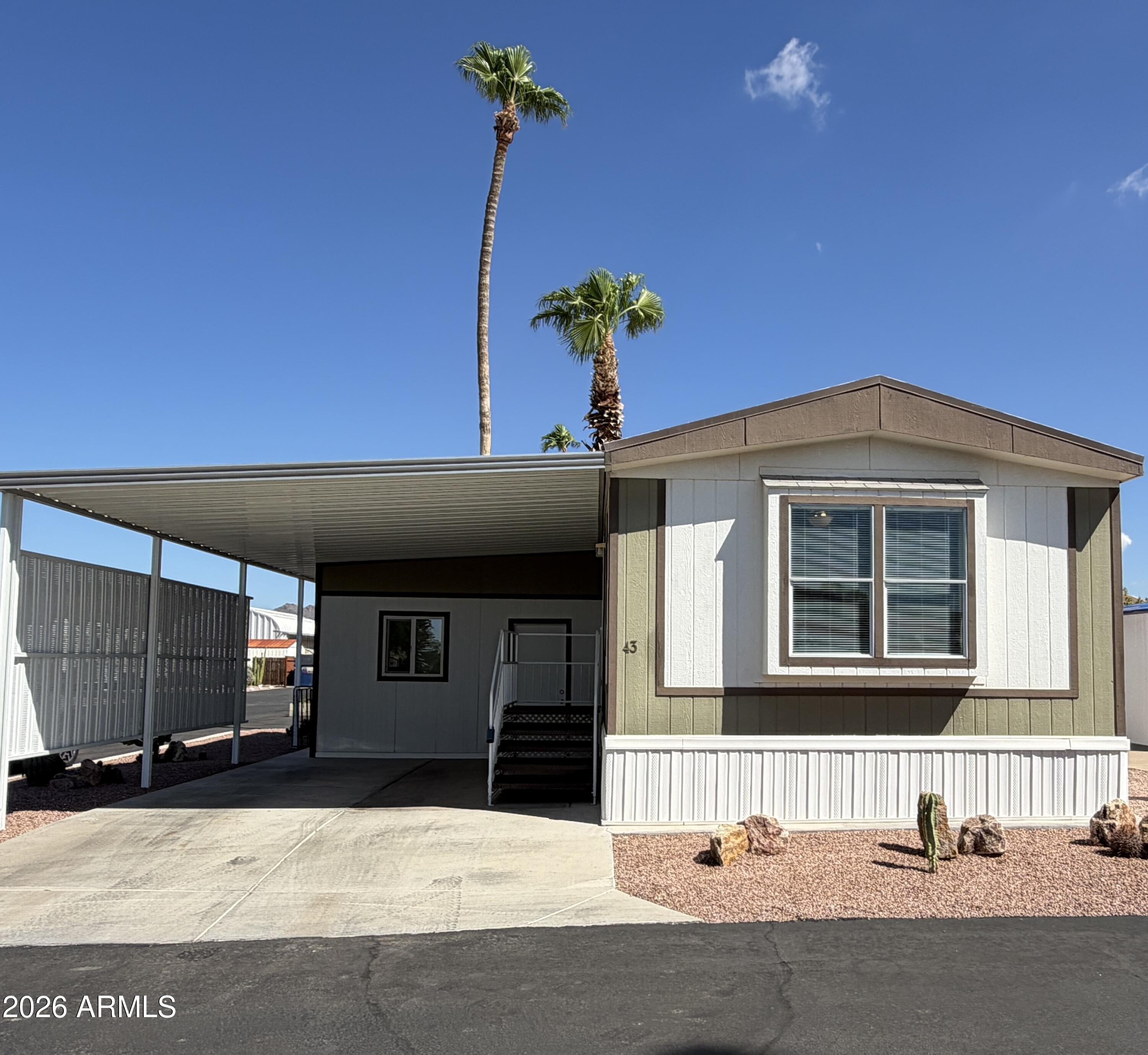 1804 W TEPEE Street 43