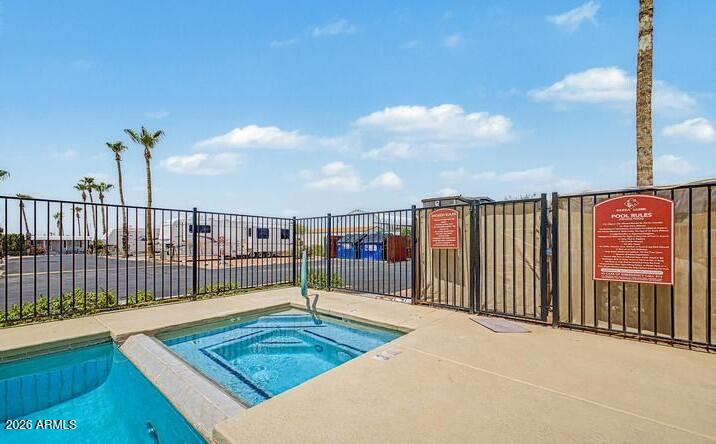 1804 W TEPEE Street 43