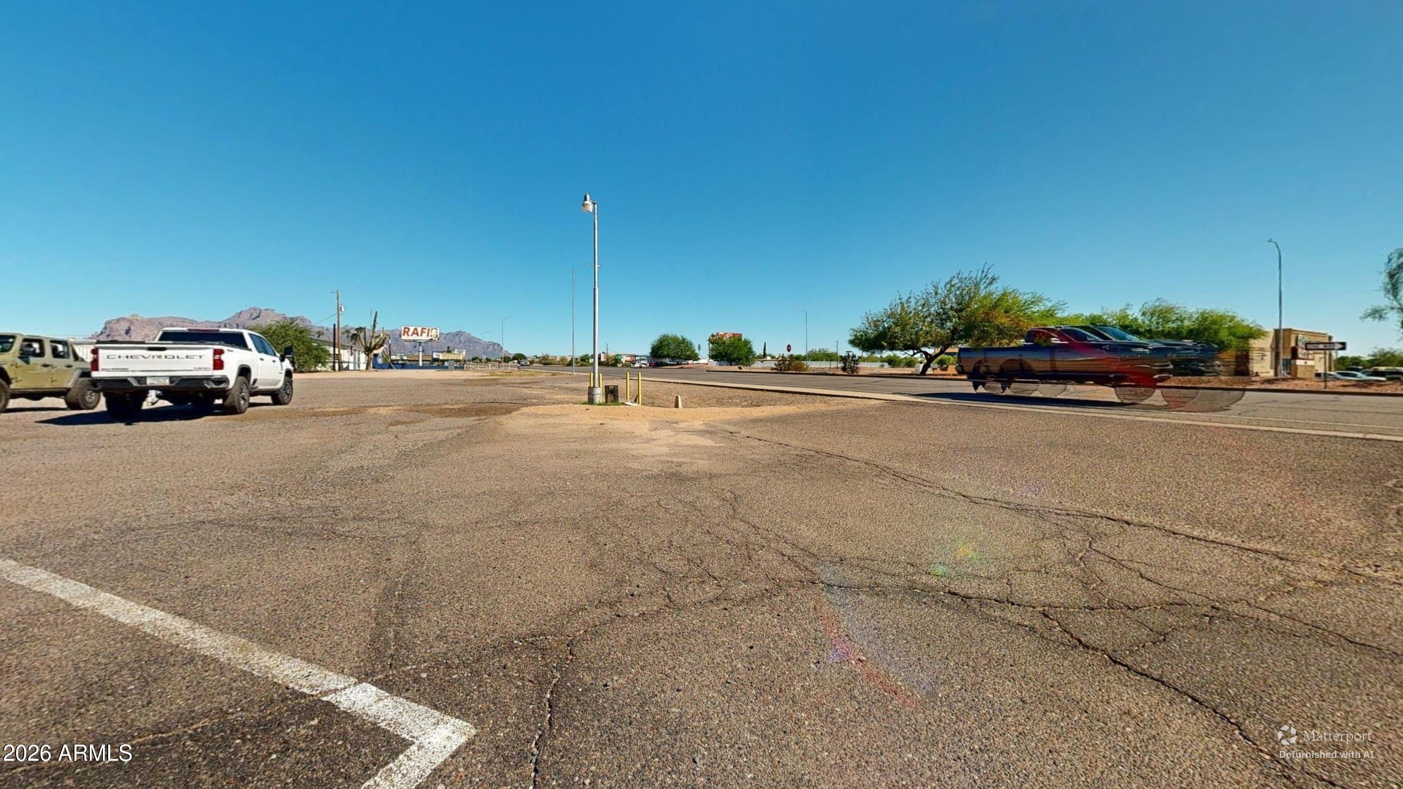 1408 W APACHE Trail