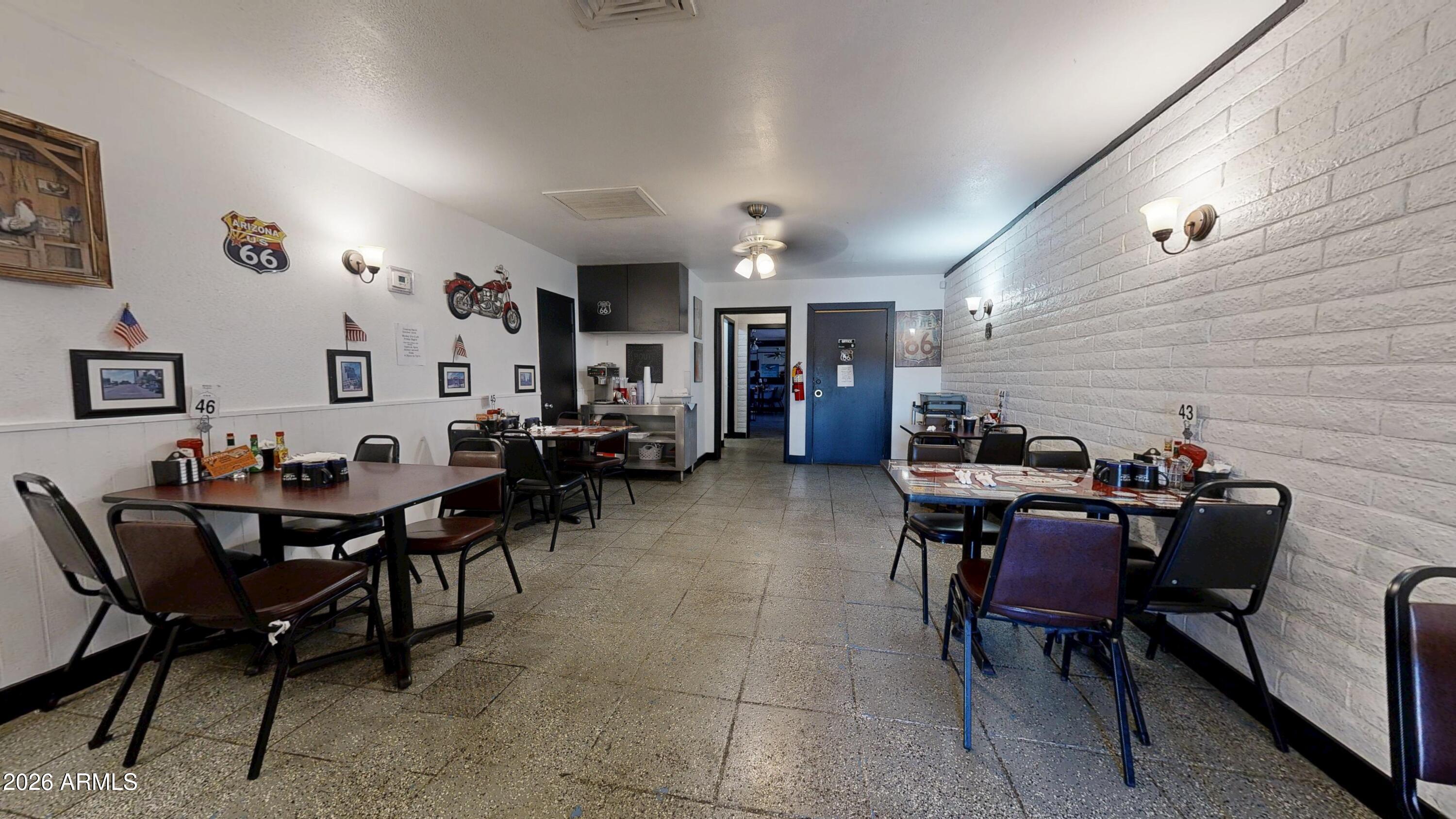 1408 W APACHE Trail