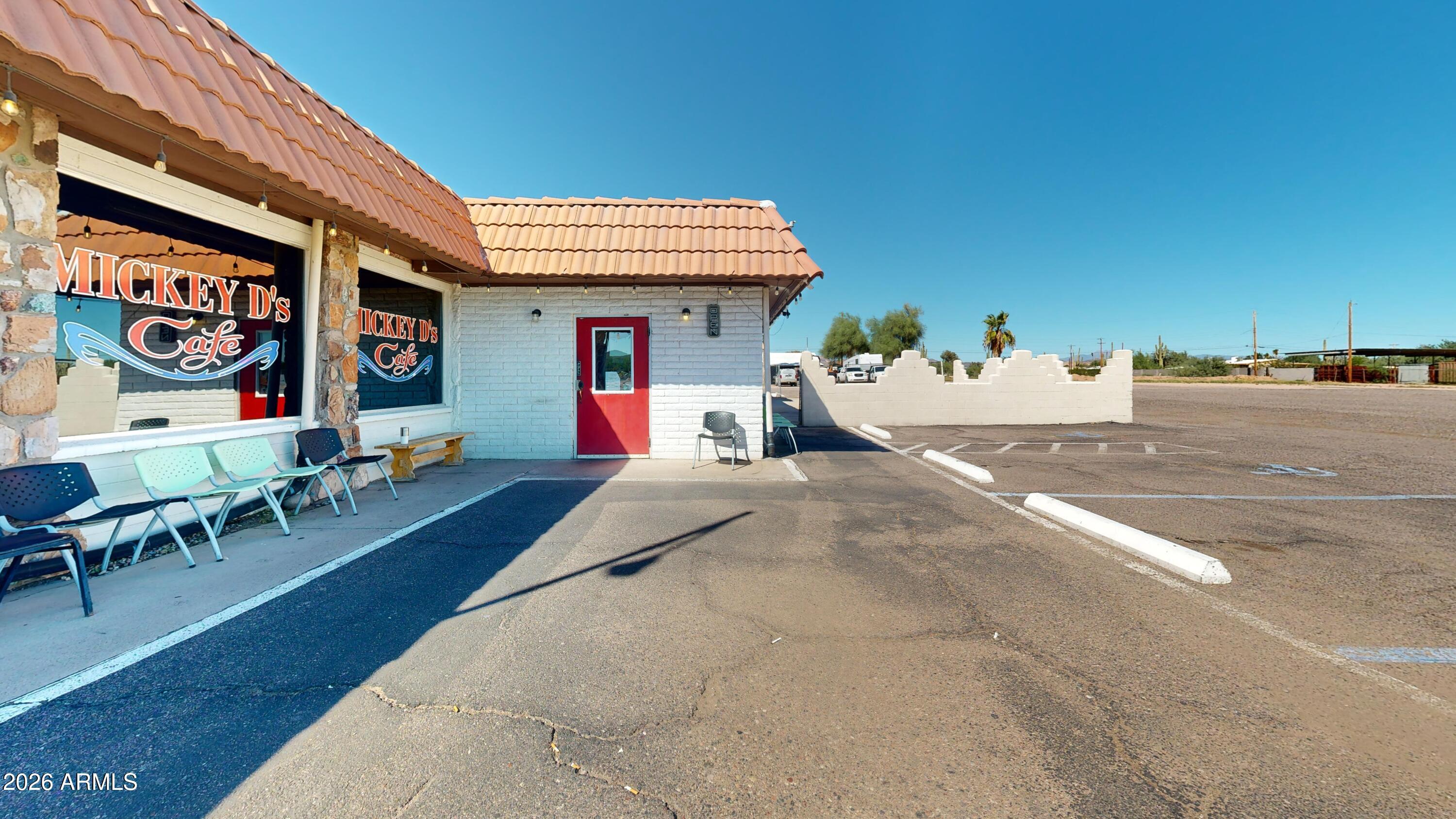 1408 W APACHE Trail