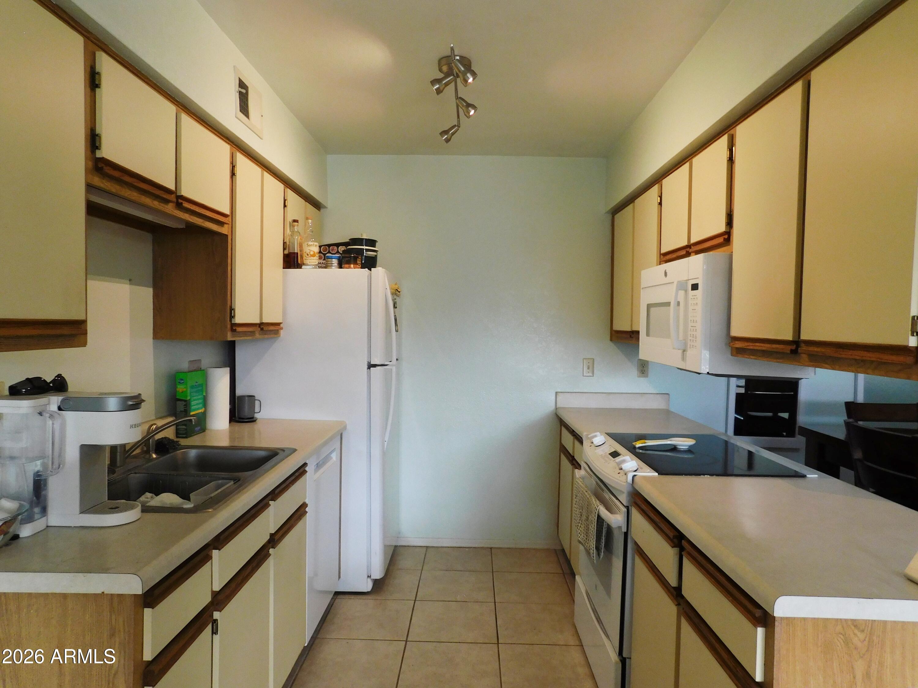 1440 N IDAHO Road 1022