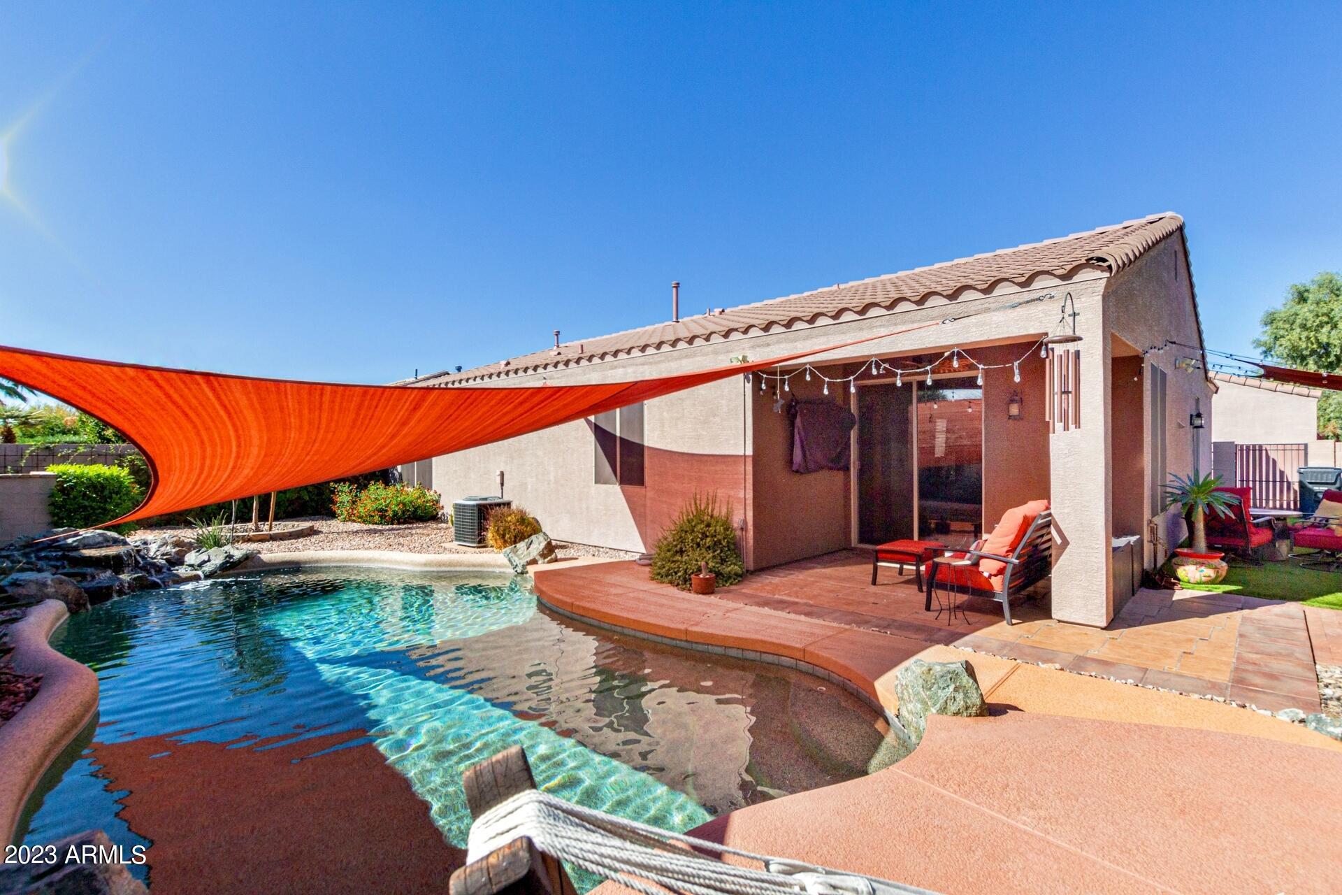 7065 E LINDNER Avenue