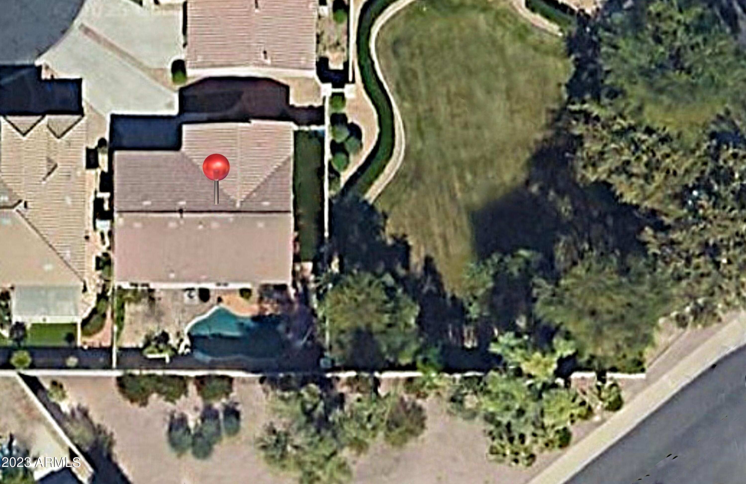 7065 E LINDNER Avenue