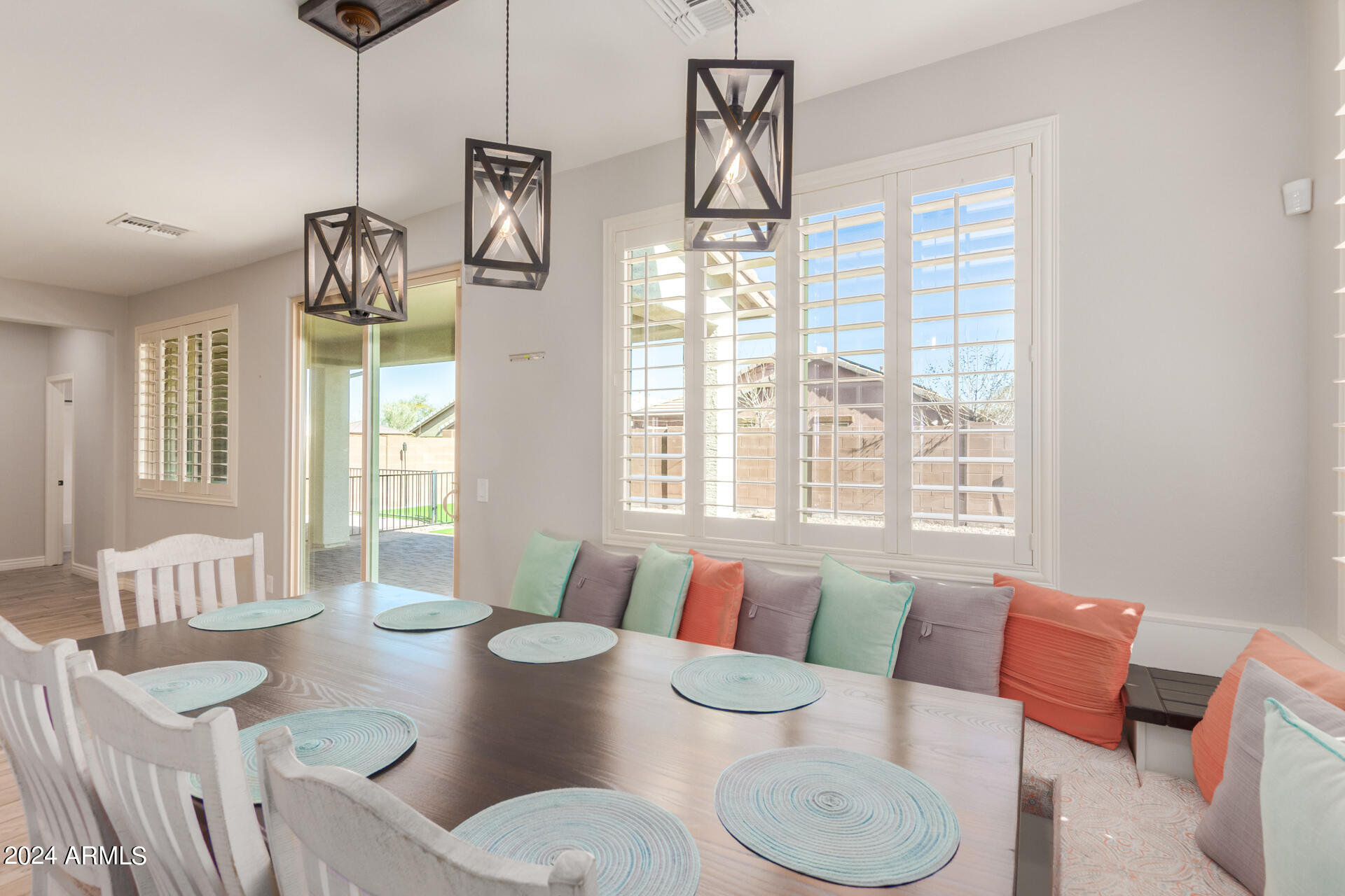 7963 S COLUMBUS Drive