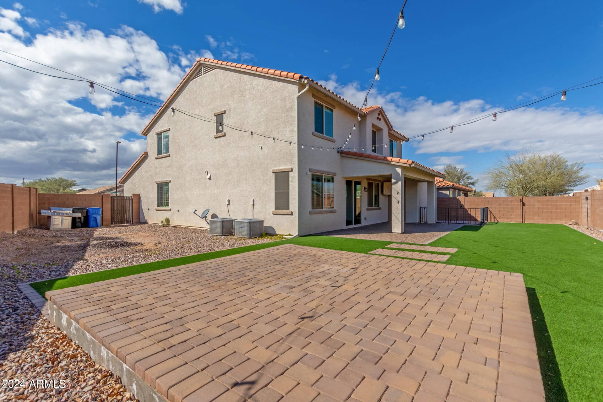 7963 S COLUMBUS Drive