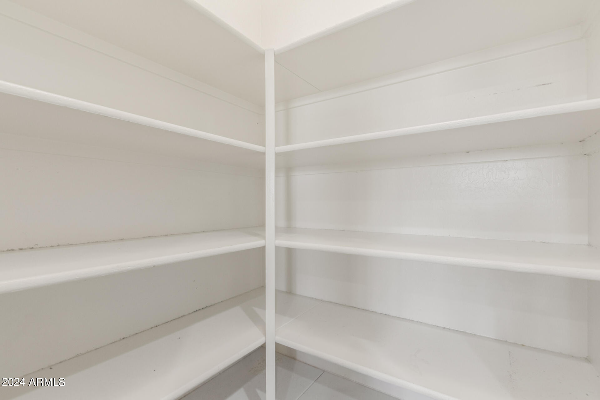 7963 S COLUMBUS Drive