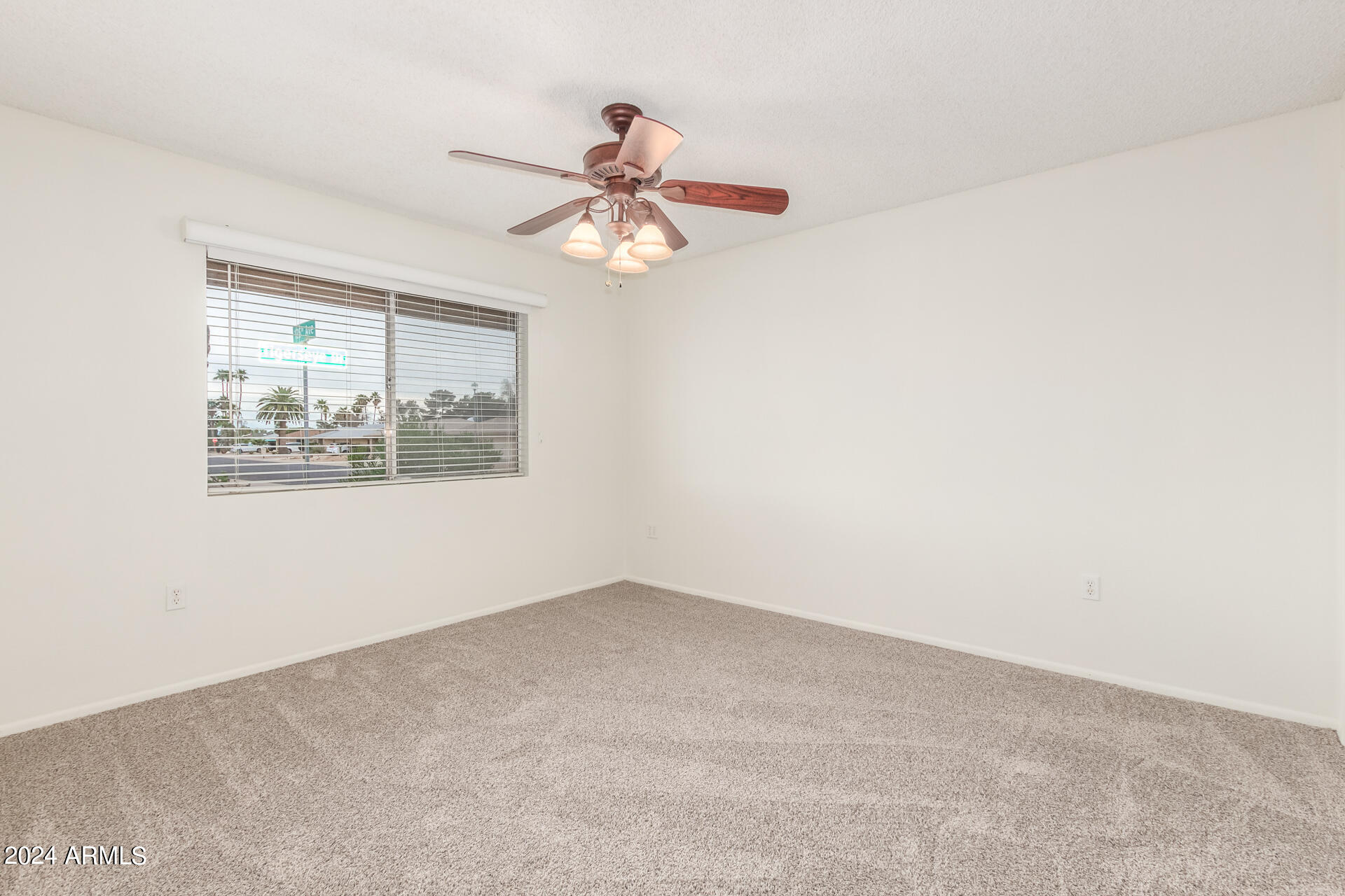 12450 W TIGERSEYE Drive