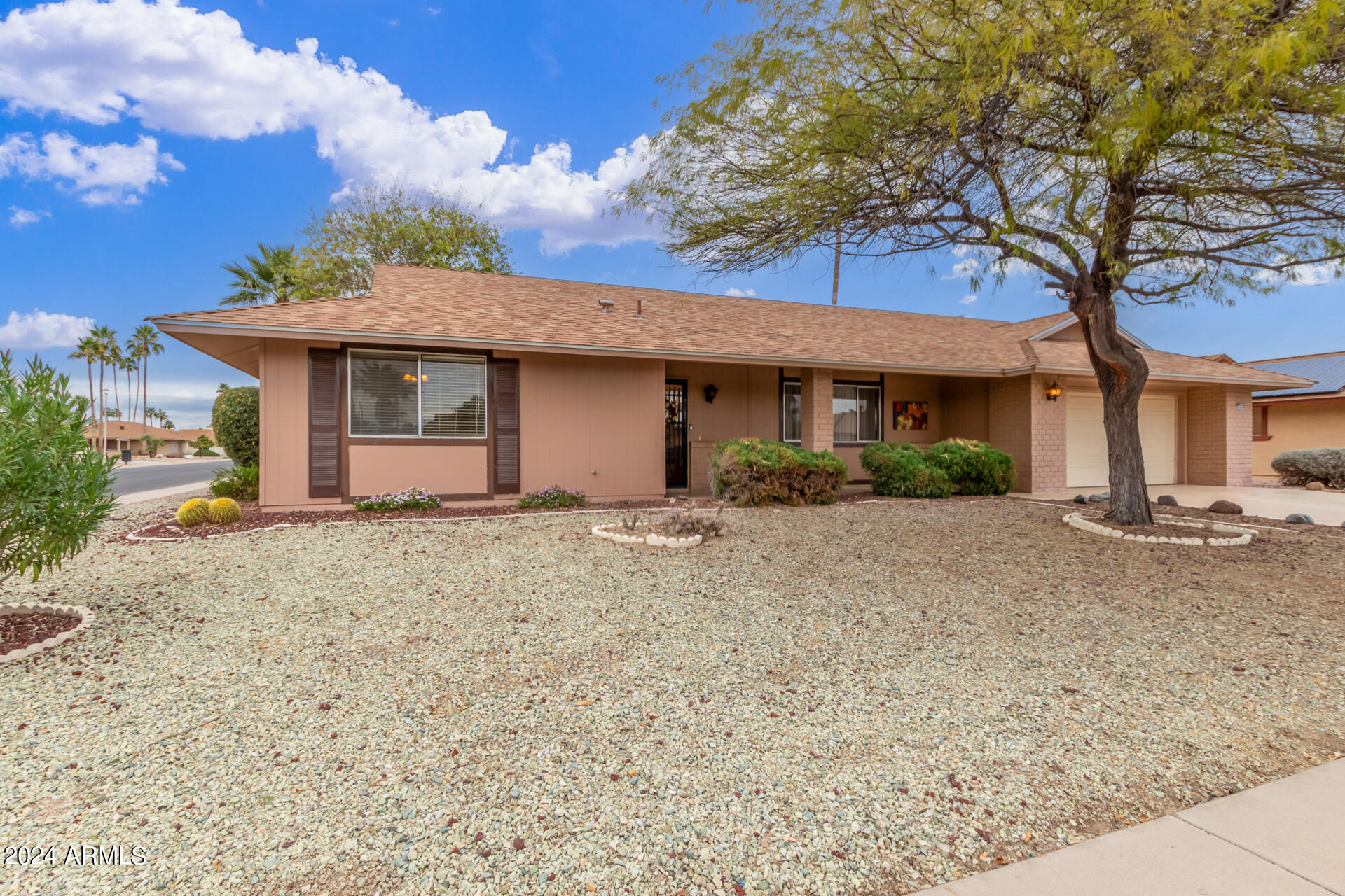 12450 W TIGERSEYE Drive