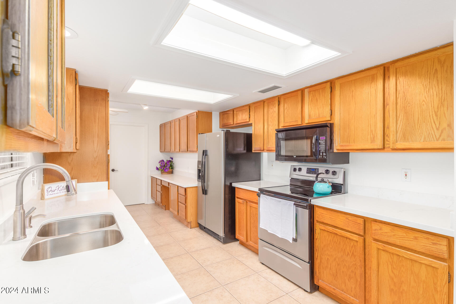 12450 W TIGERSEYE Drive