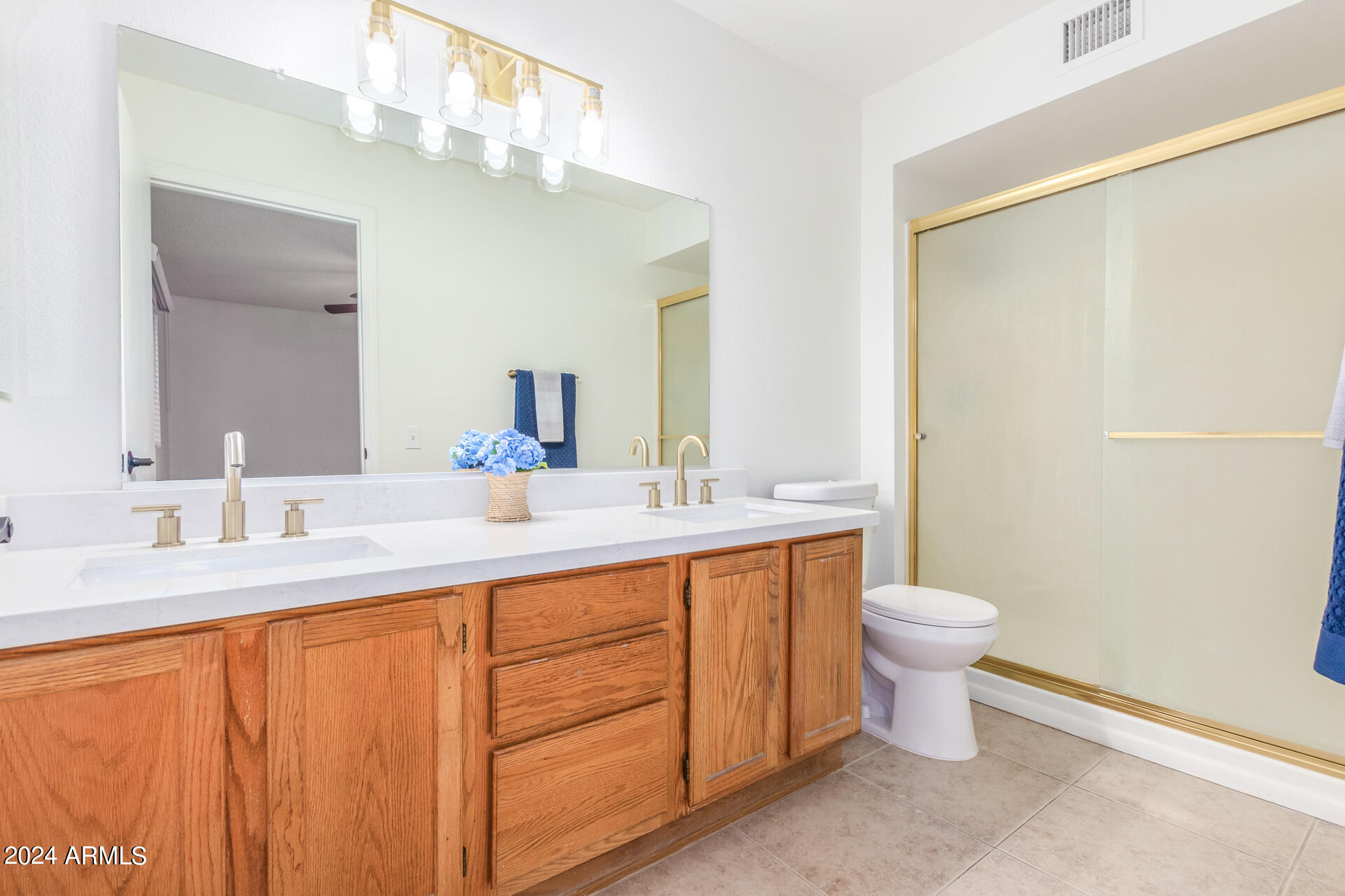 12450 W TIGERSEYE Drive