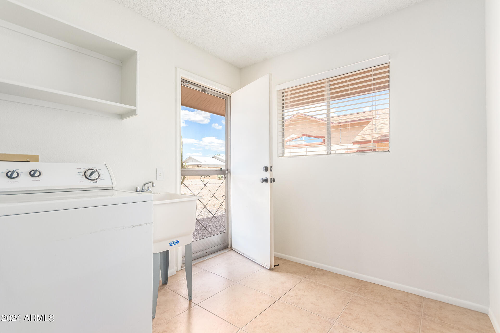 12450 W TIGERSEYE Drive