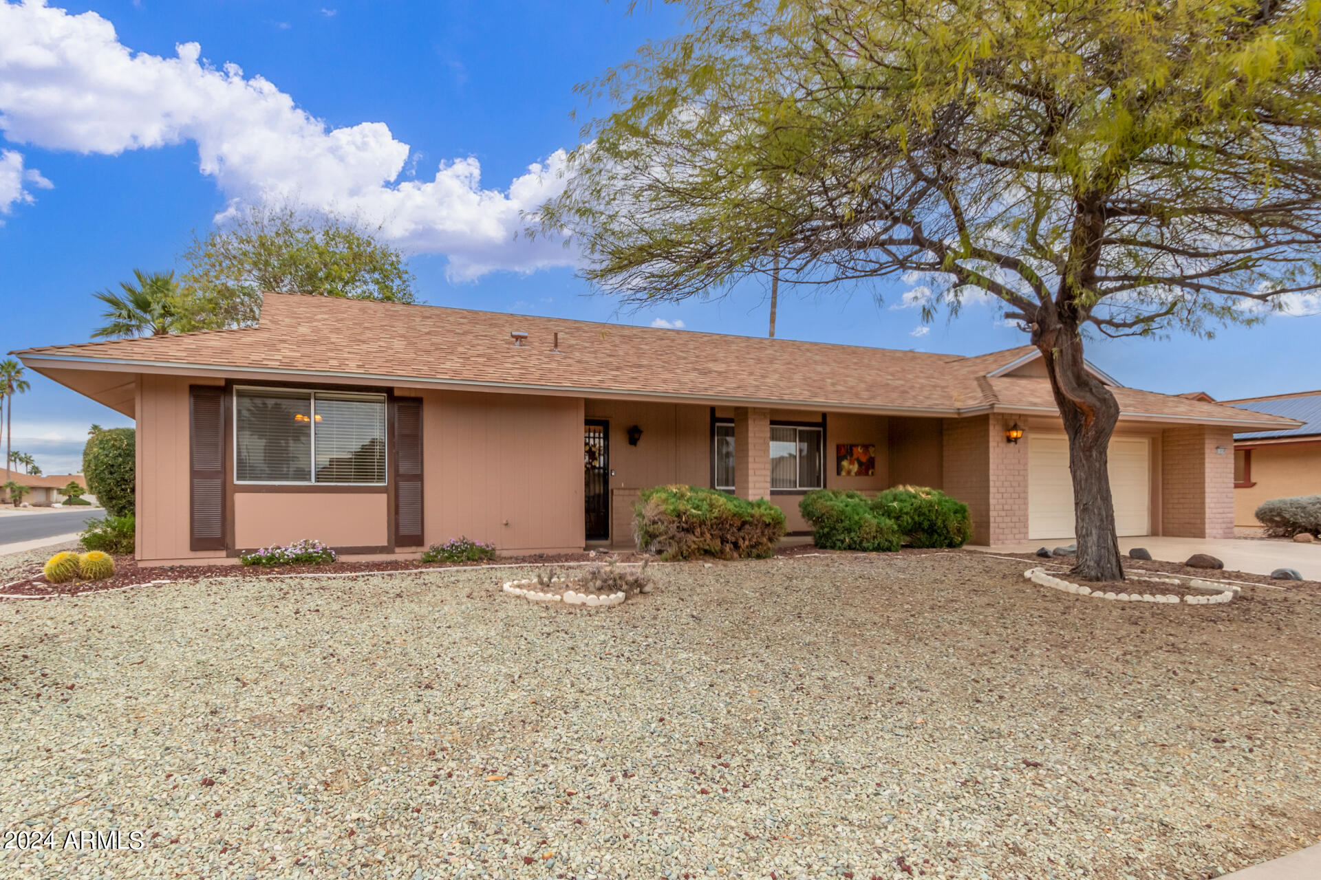 12450 W TIGERSEYE Drive