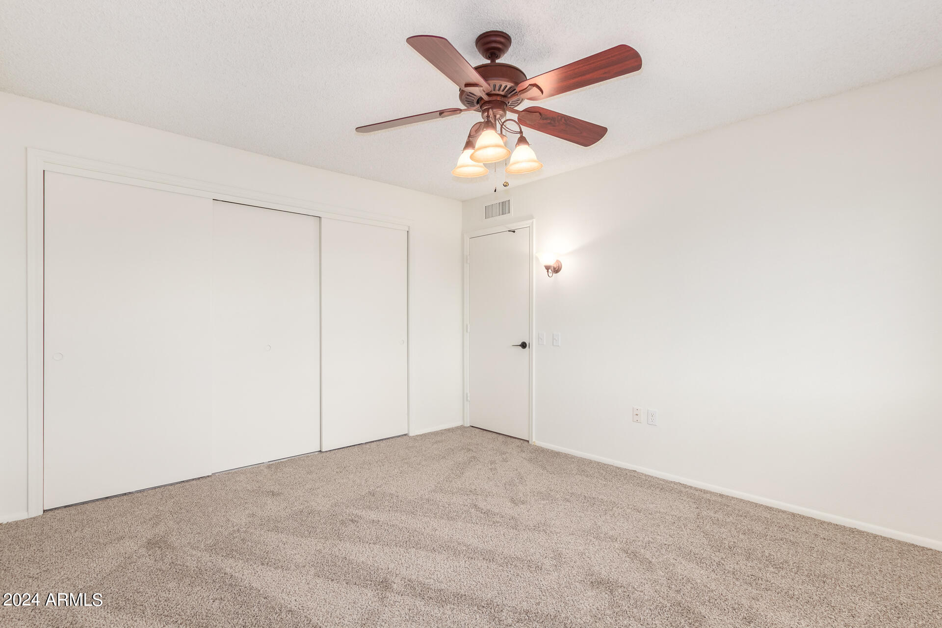 12450 W TIGERSEYE Drive