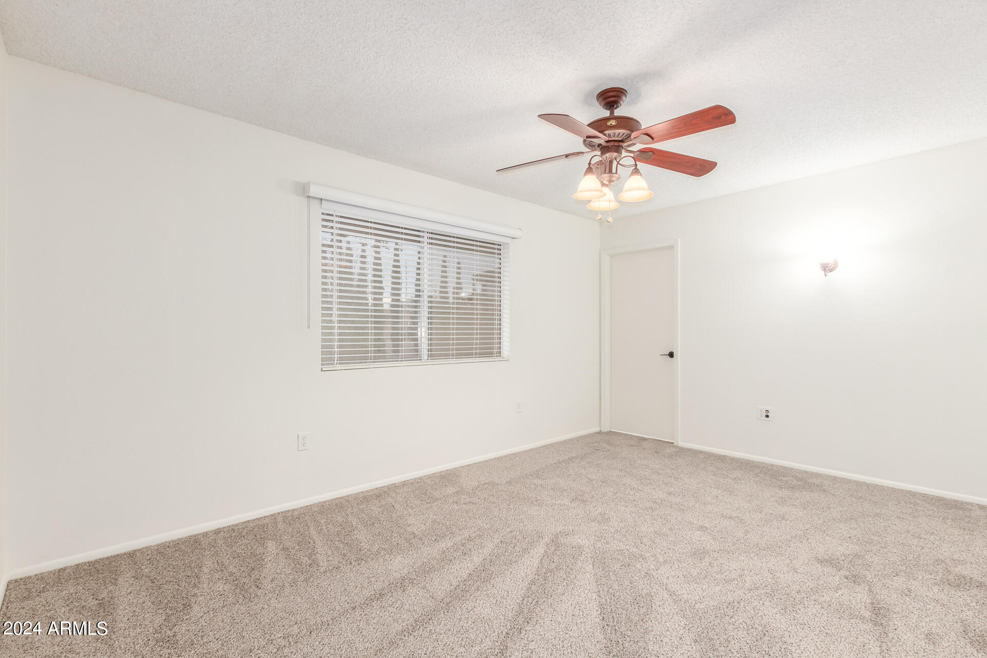 12450 W TIGERSEYE Drive