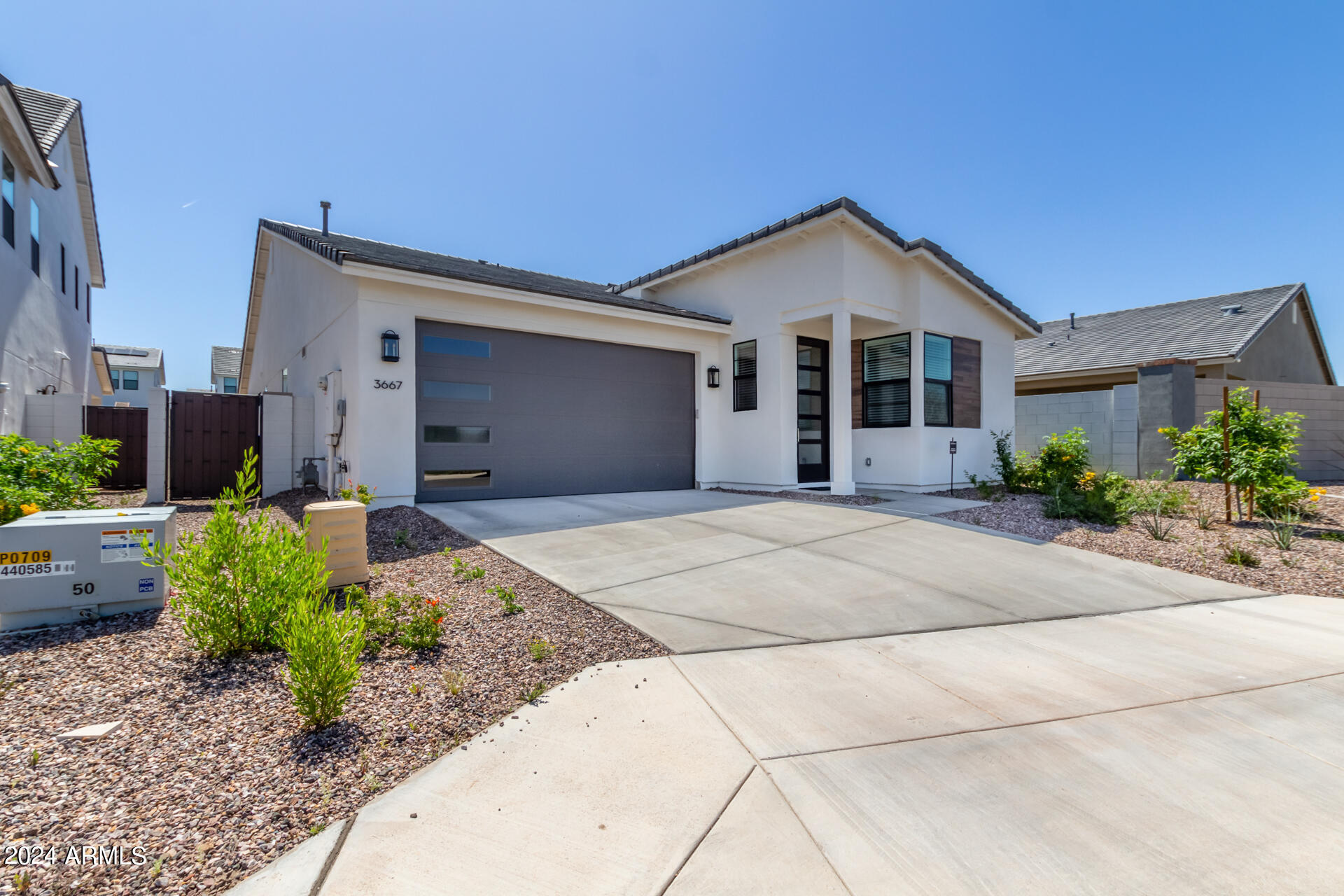 3667 W DARK SKY Road