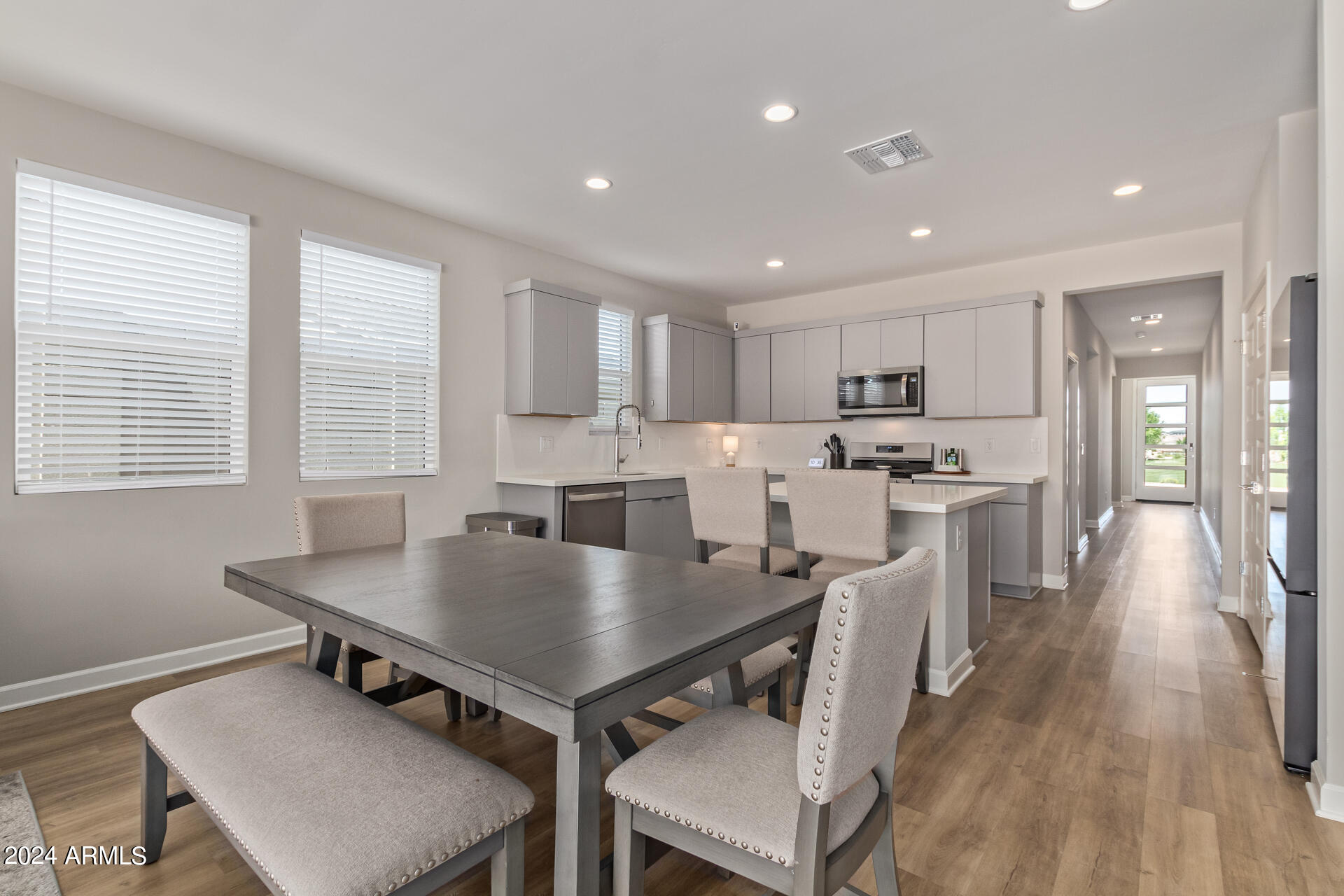 3667 W DARK SKY Road