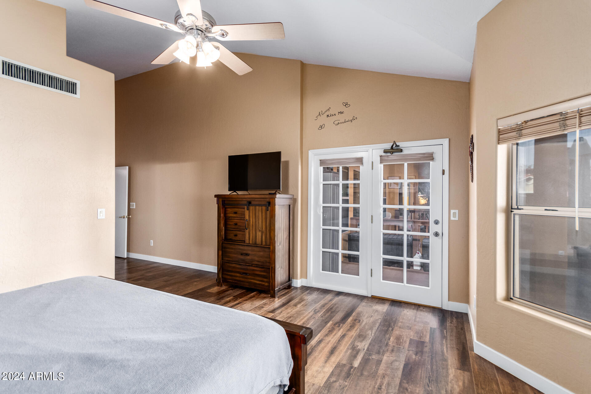 509 S BAY SHORE Boulevard