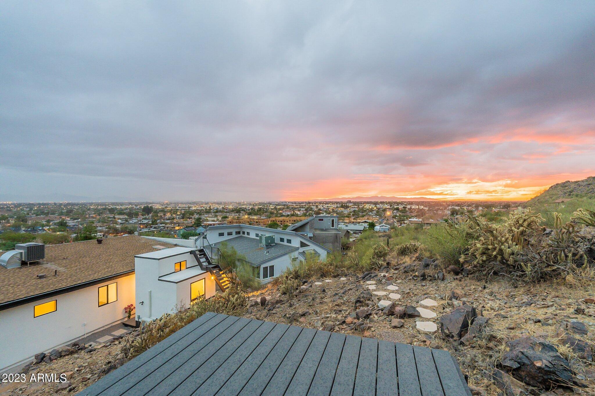 1302 W SHANGRI LA Road