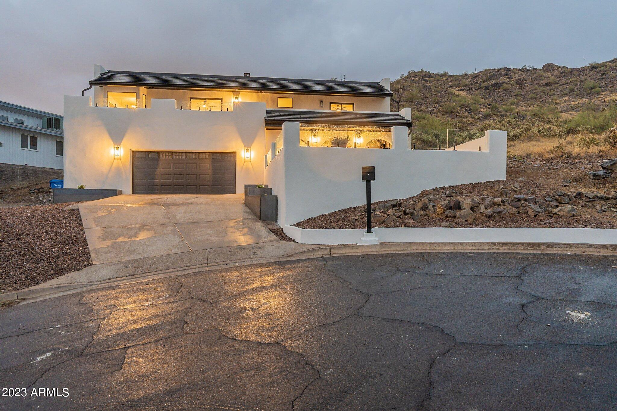 1302 W SHANGRI LA Road