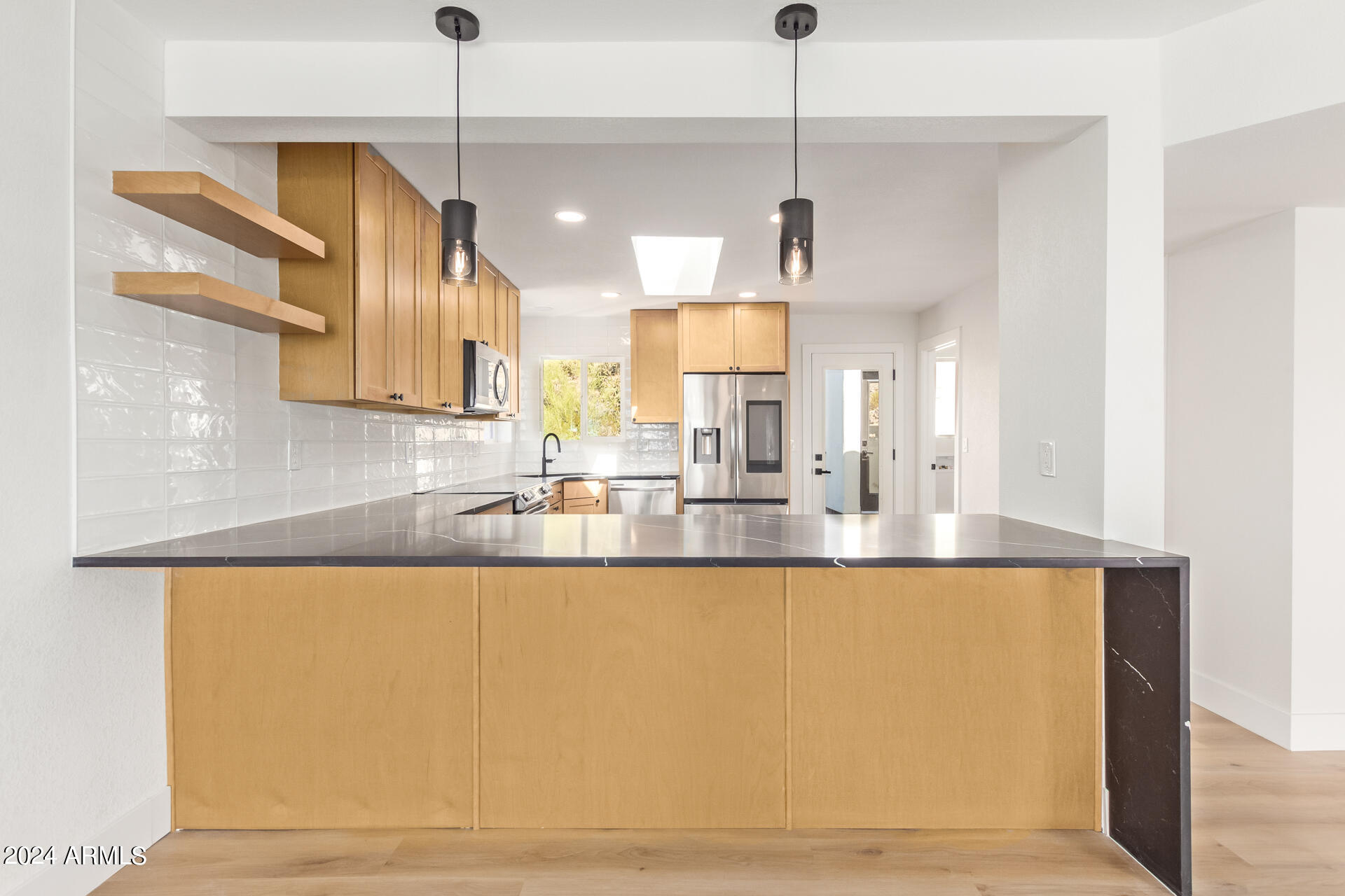 1302 W SHANGRI LA Road