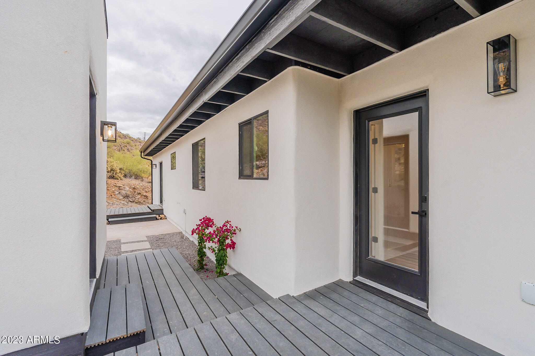 1302 W SHANGRI LA Road