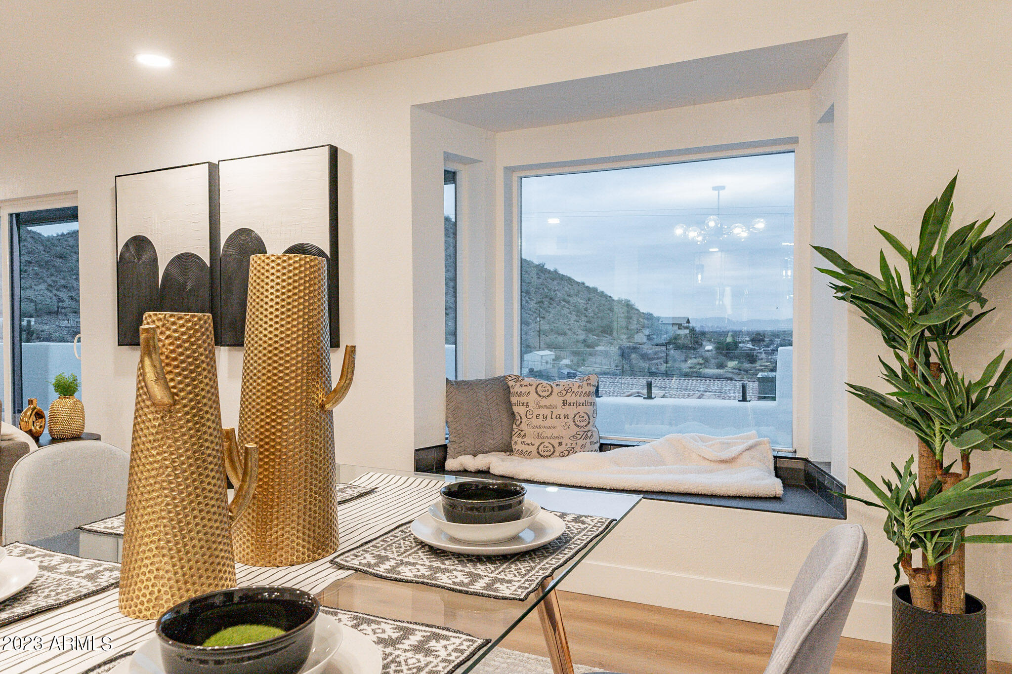 1302 W SHANGRI LA Road