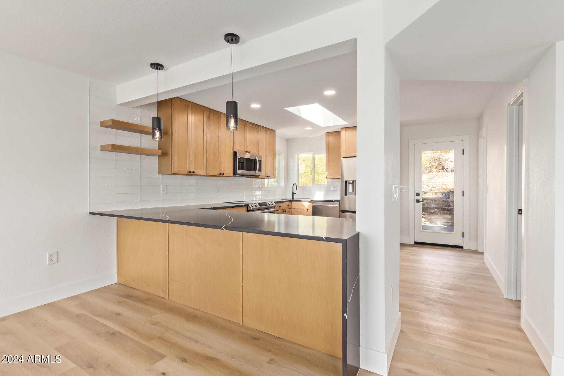 1302 W SHANGRI LA Road