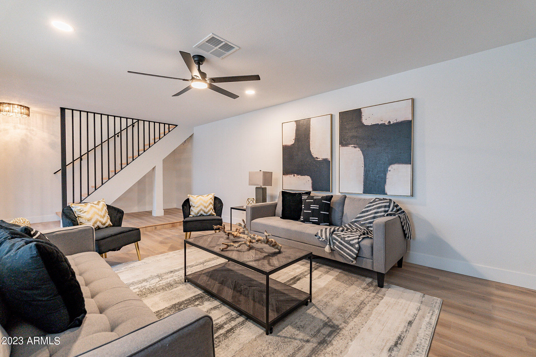 1302 W SHANGRI LA Road