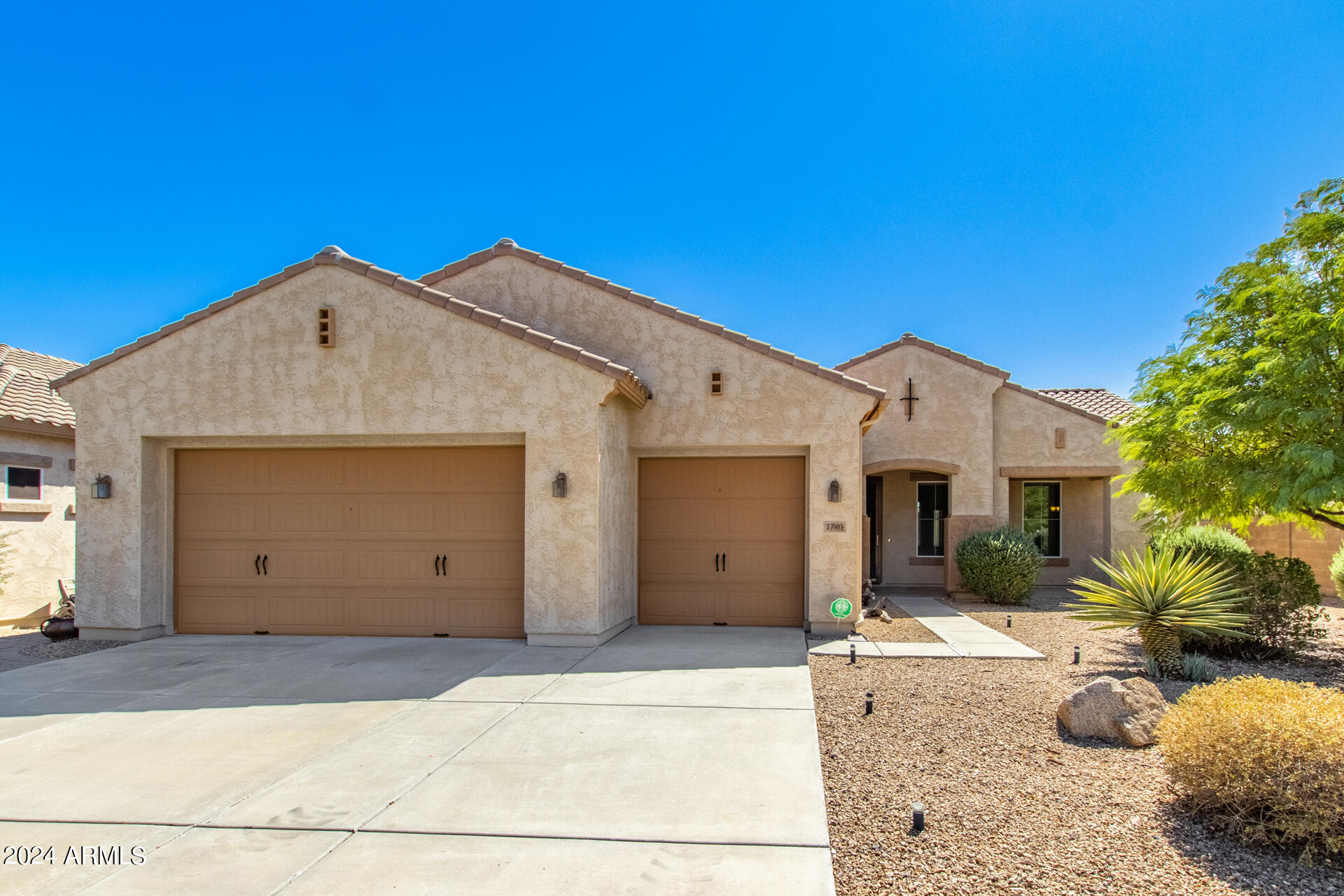 17903 E REPOSA Court