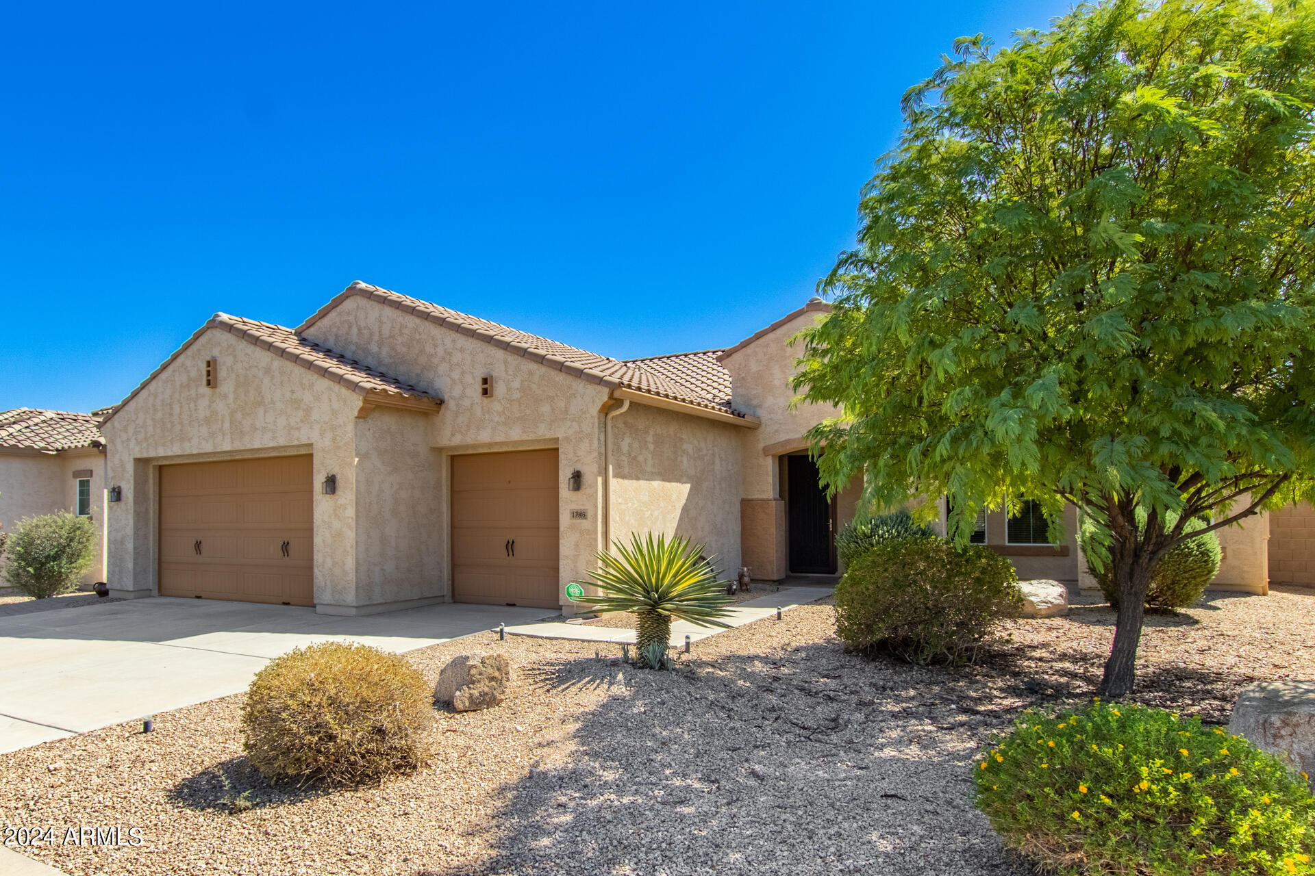 17903 E REPOSA Court