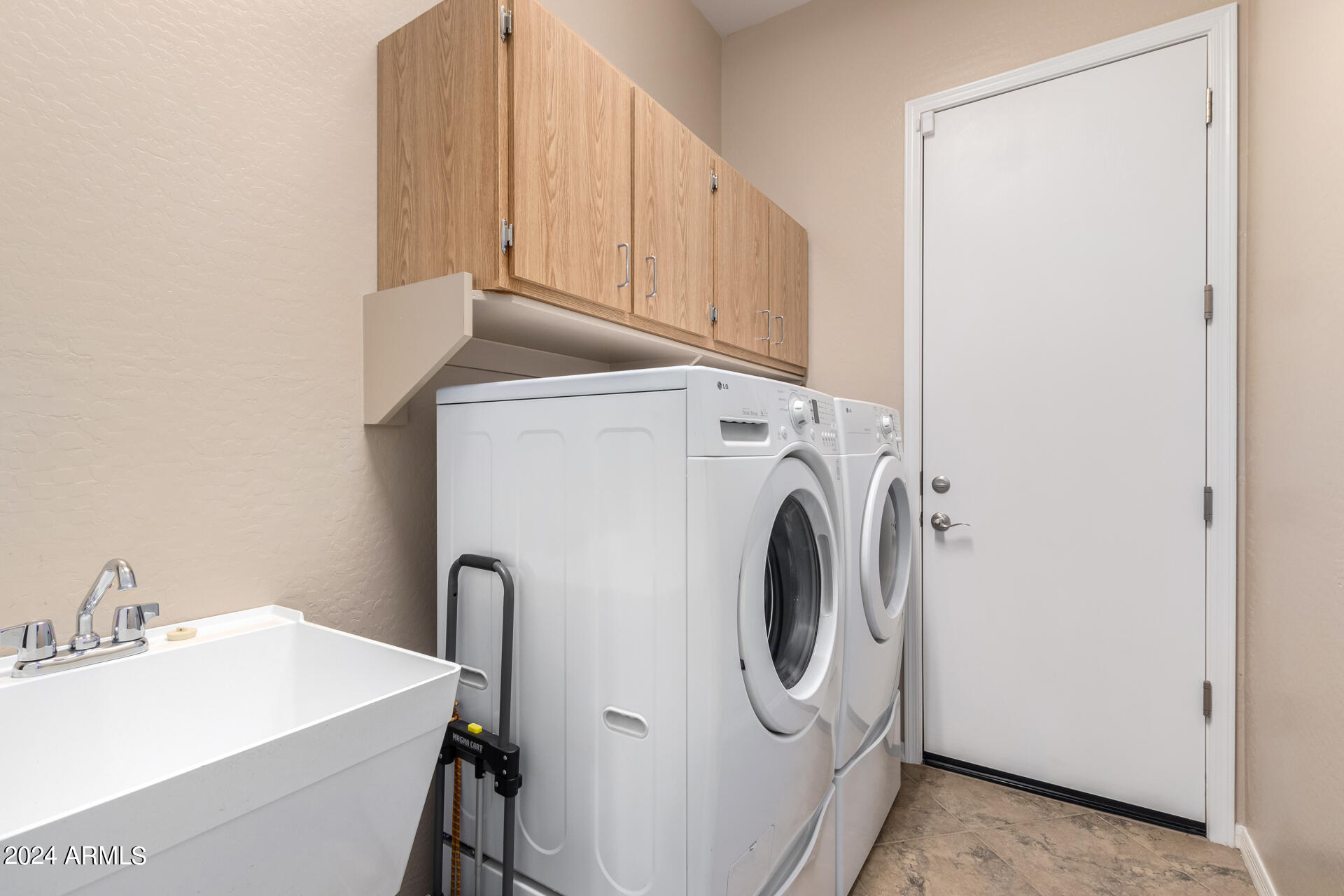 17903 E REPOSA Court