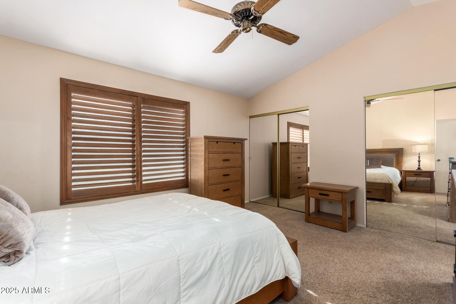 500 N ROOSEVELT Avenue, 118