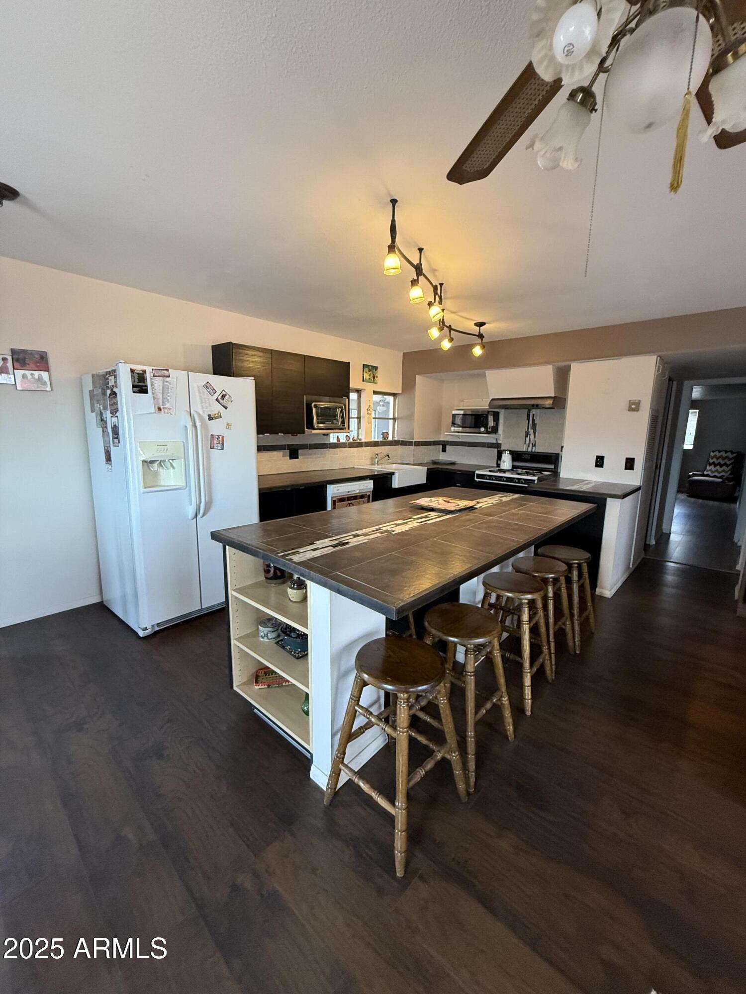 11231 E BOULDER Drive