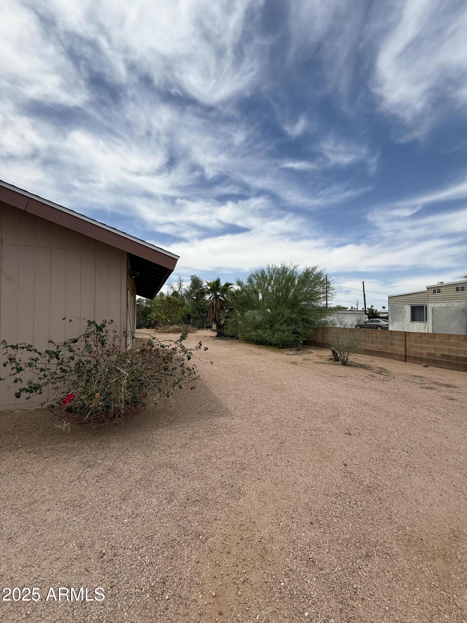 11231 E BOULDER Drive