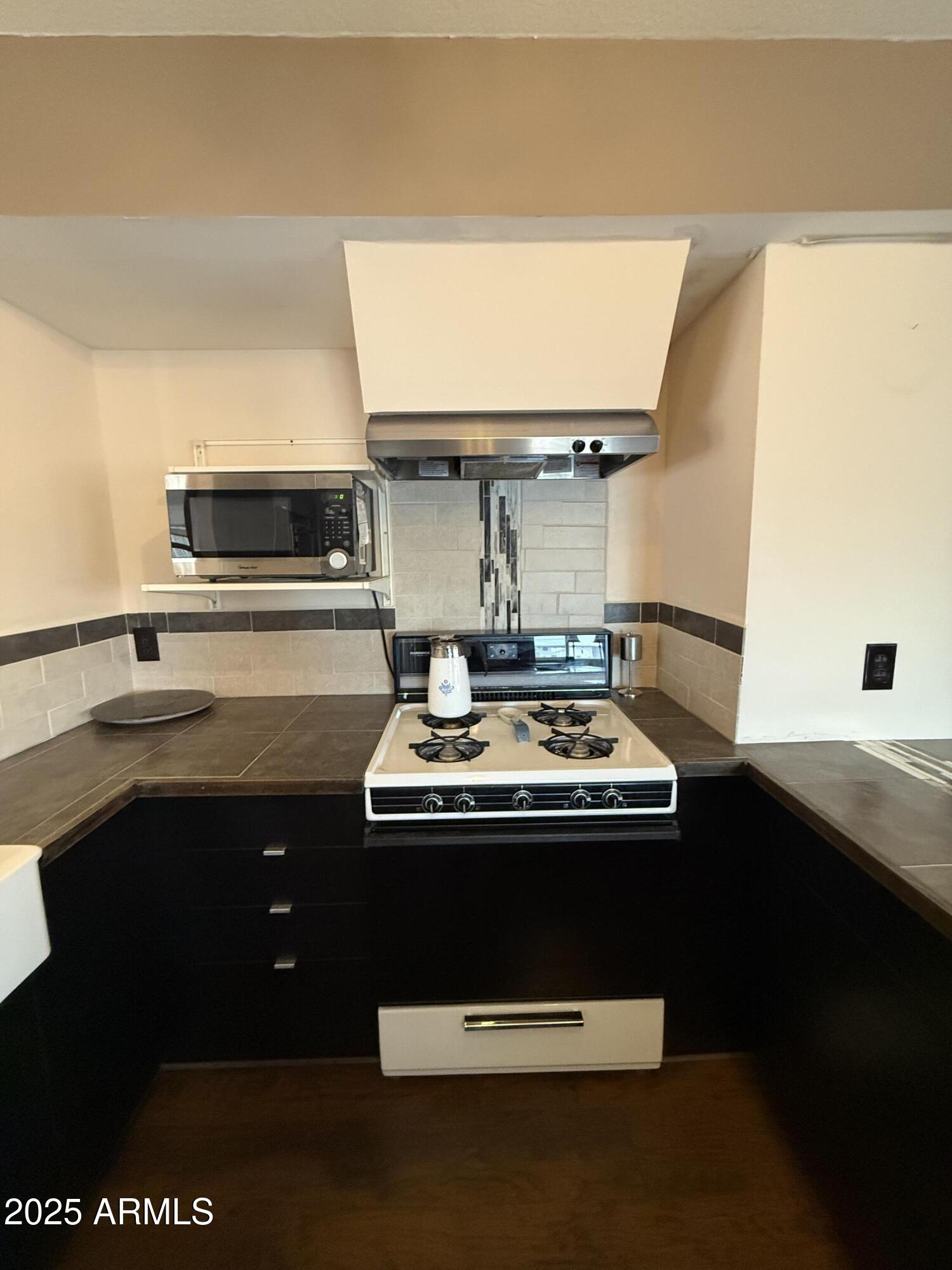 11231 E BOULDER Drive