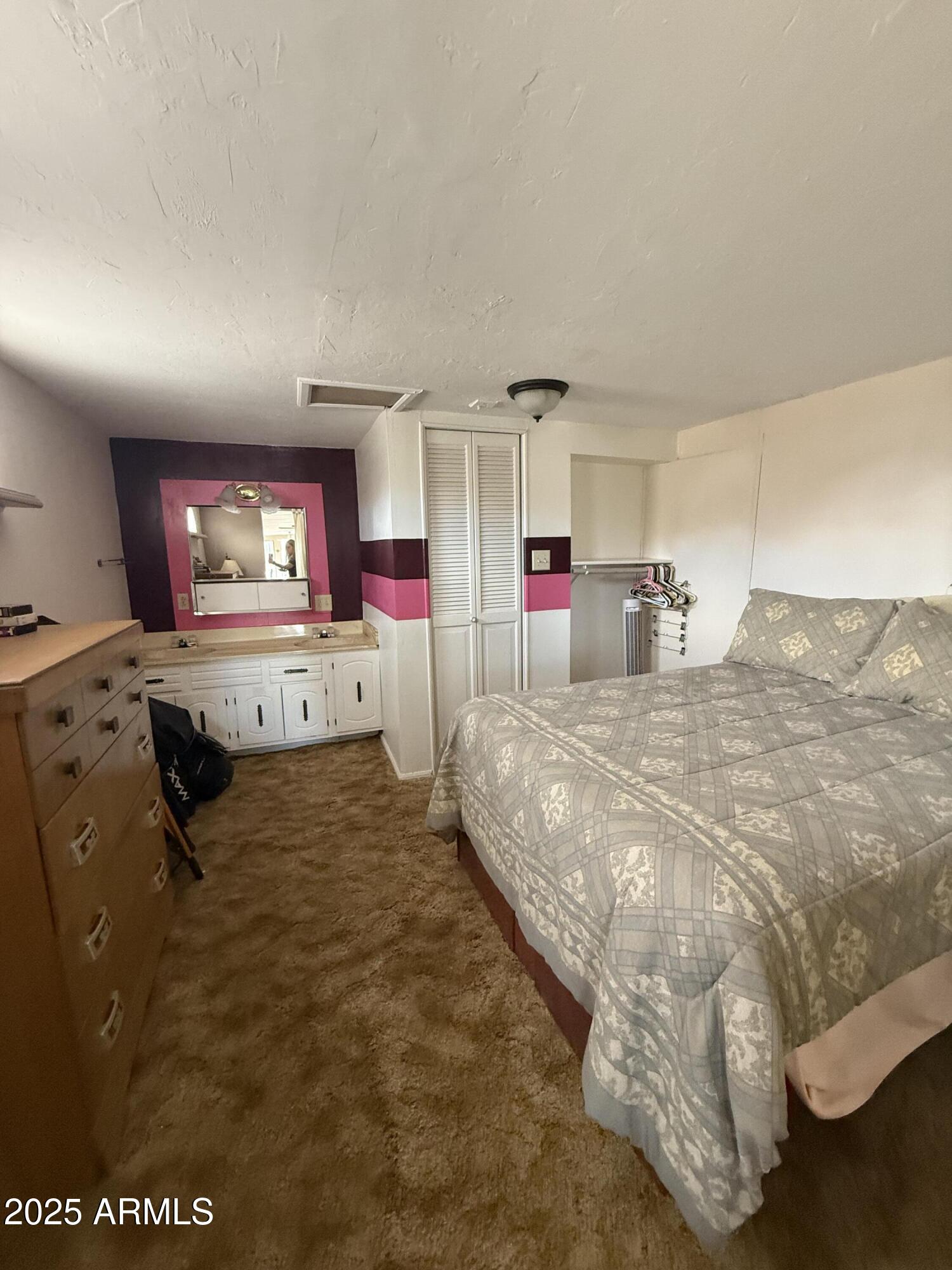 11231 E BOULDER Drive